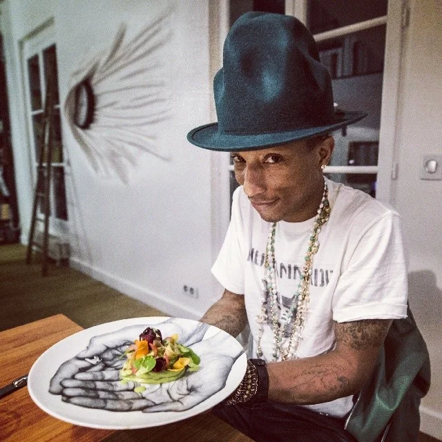 thejunctioned:
sk8brdp:
Bon appétit
This guys life.