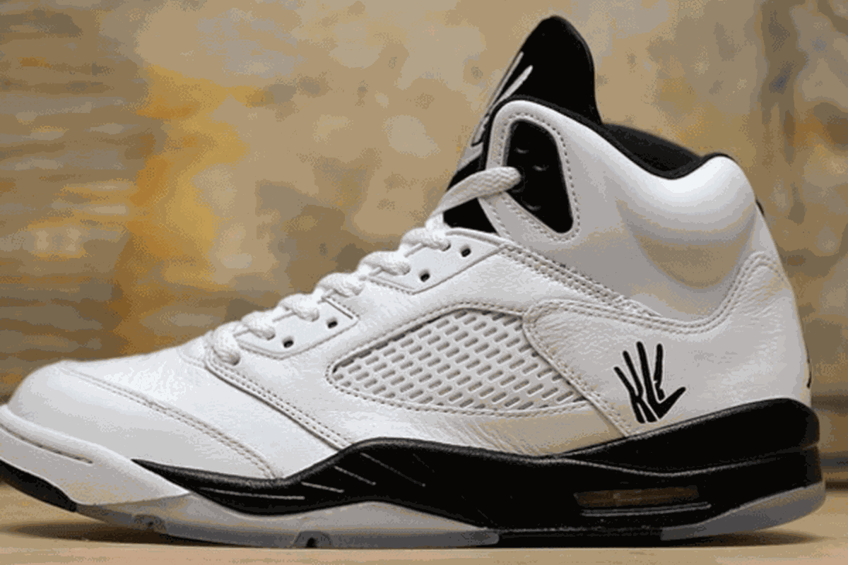 Kawhi’s Logo on a pair of Air Jordan V.