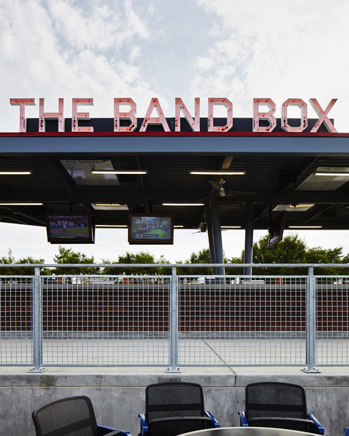 MH_BandBox_0183_FINAL_Crop.jpg