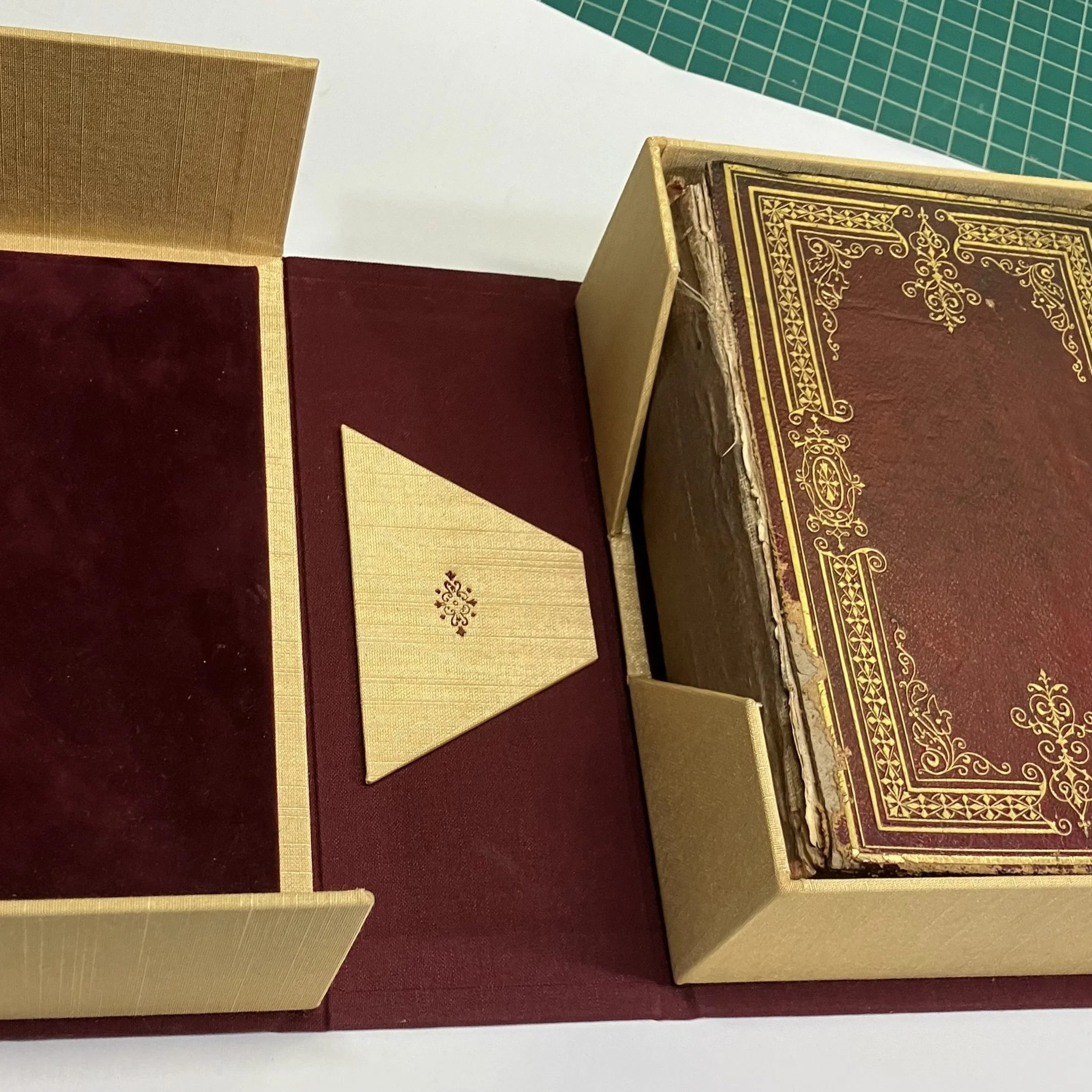 Hudson River Bindery