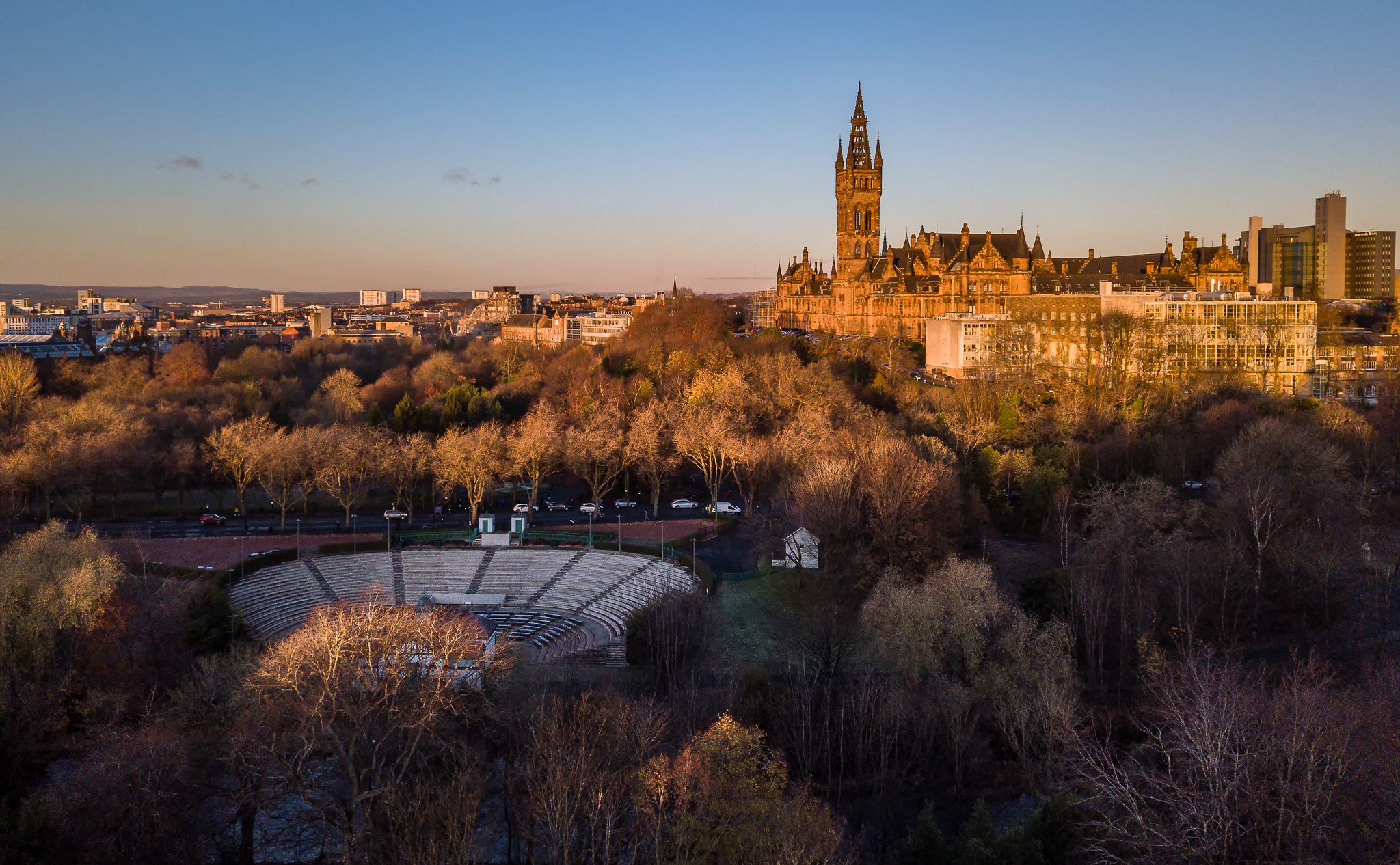 Glasgow University and the Kelvingrove Bandstand