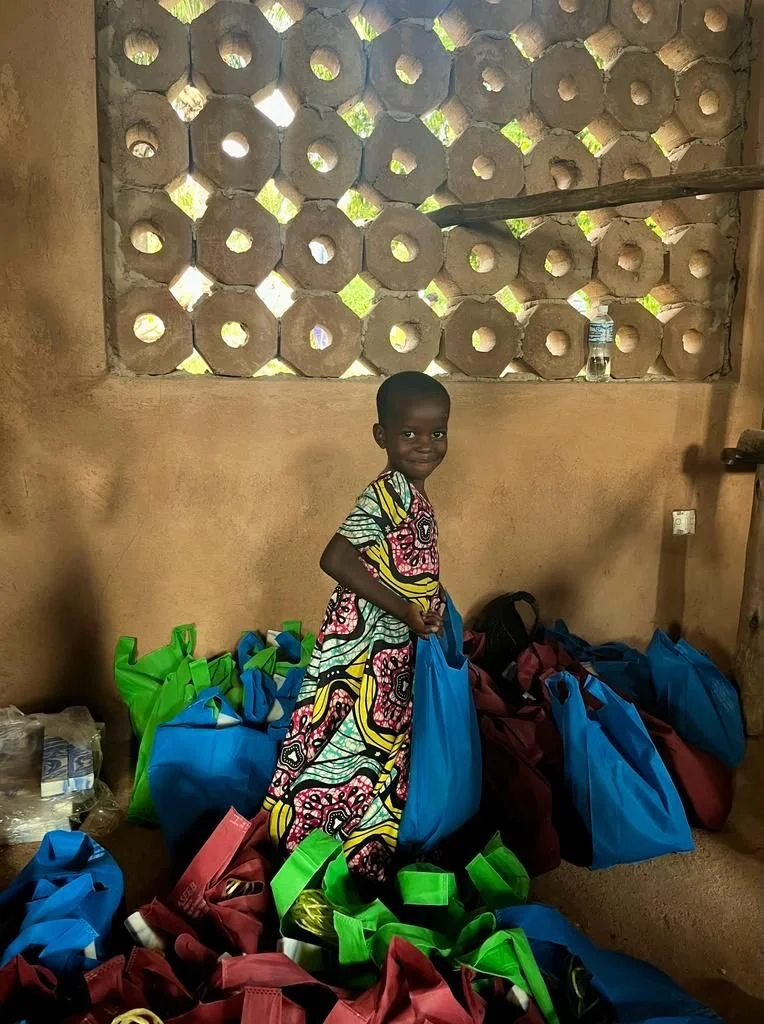 Adorable helpers included