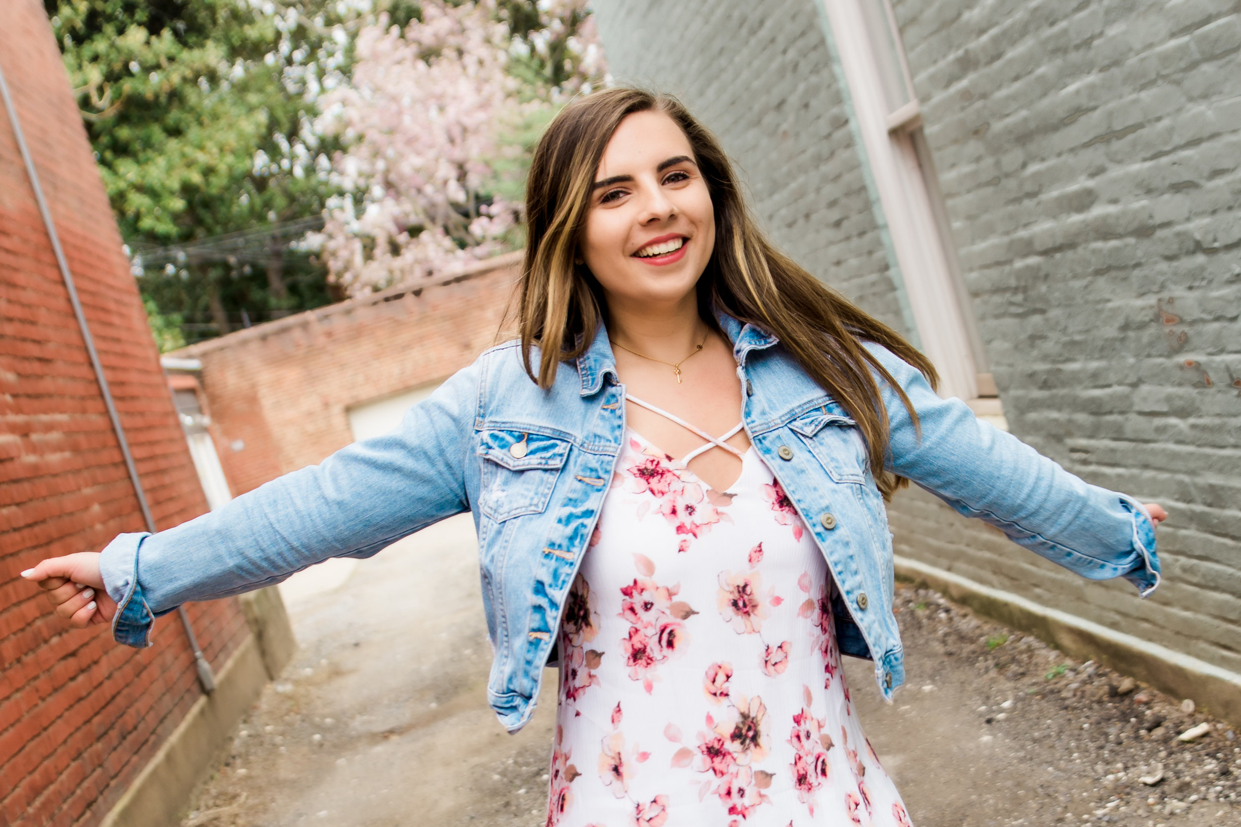 2018_April_07-04_08_2018_Grace_Becker_Personal_Branding_Shoot-47067-Edit-2.jpg