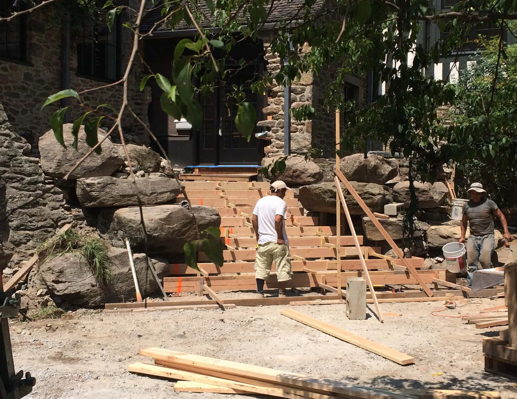 construction 1.jpg