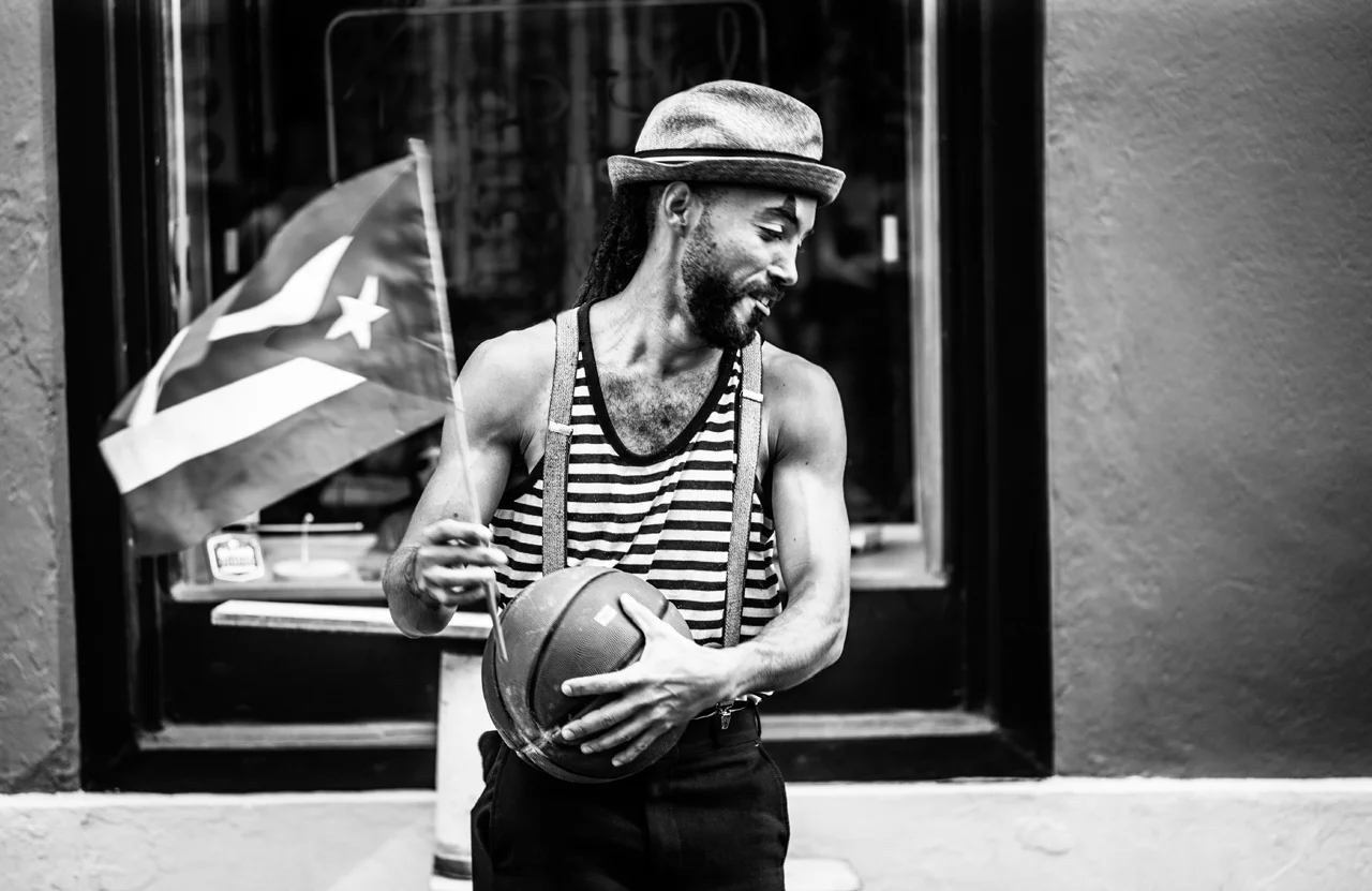 Cerveza Medalla Campaign 2015 "Lo que somos"