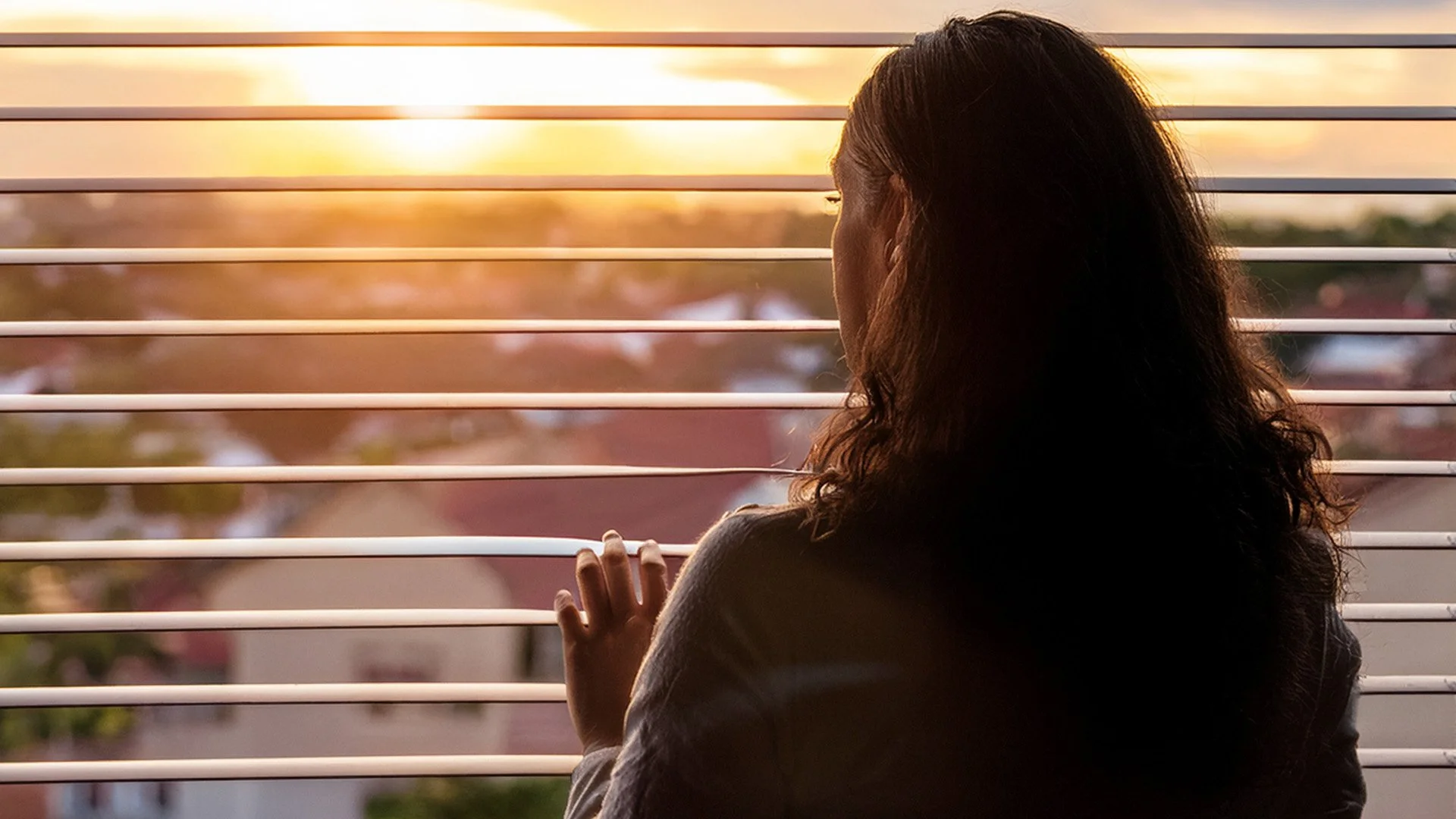 This week you showed up for this story.

88 people a day. 73,000 in detention. 72,000 on the streets of LA.

And every morning, she scans the block.

We will not stop walking our neighbors to the bus. Not until sanctuary means safety again.

Thank yo