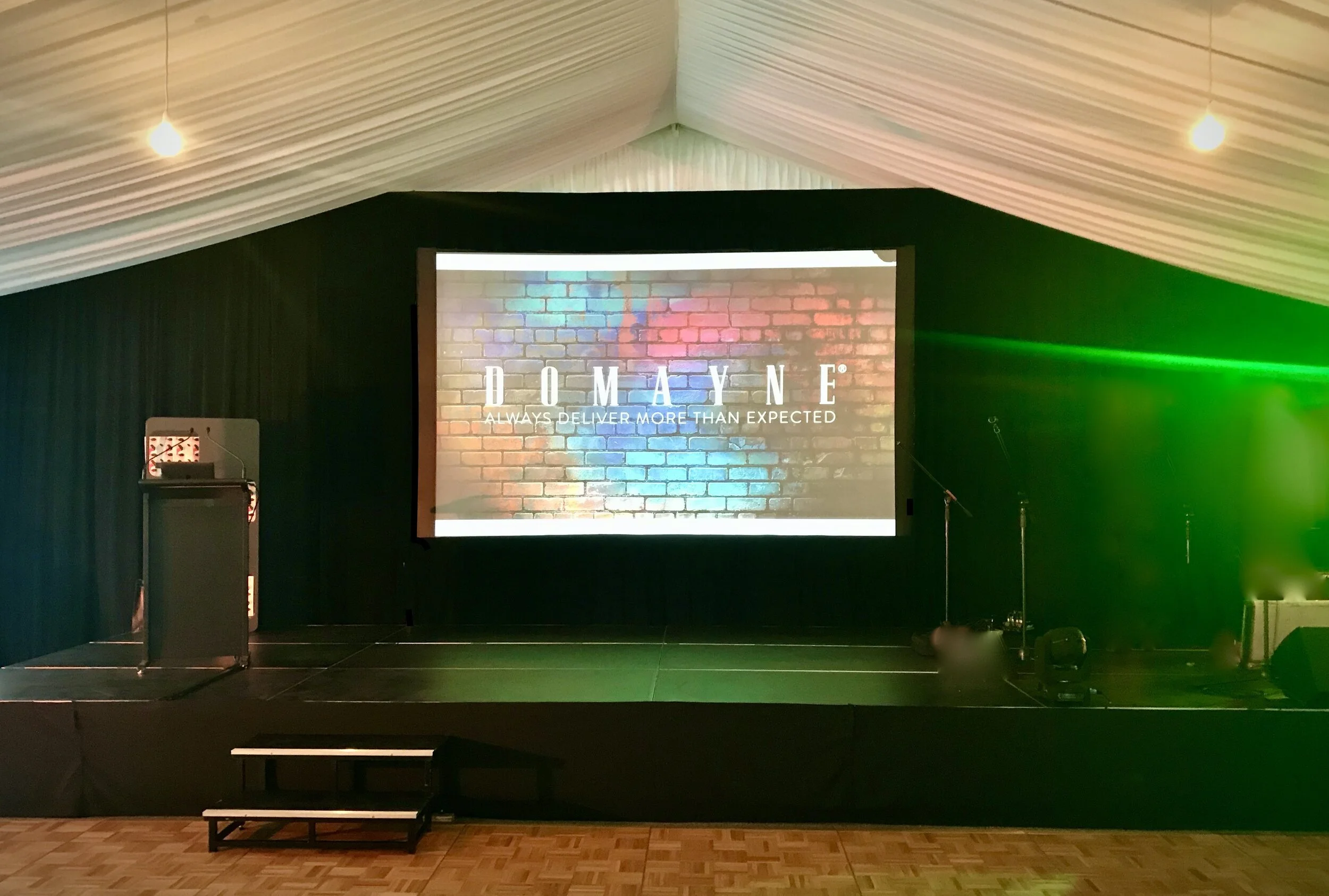 What’s Included in a Full-Service AV Hire Package in Brisbane? 