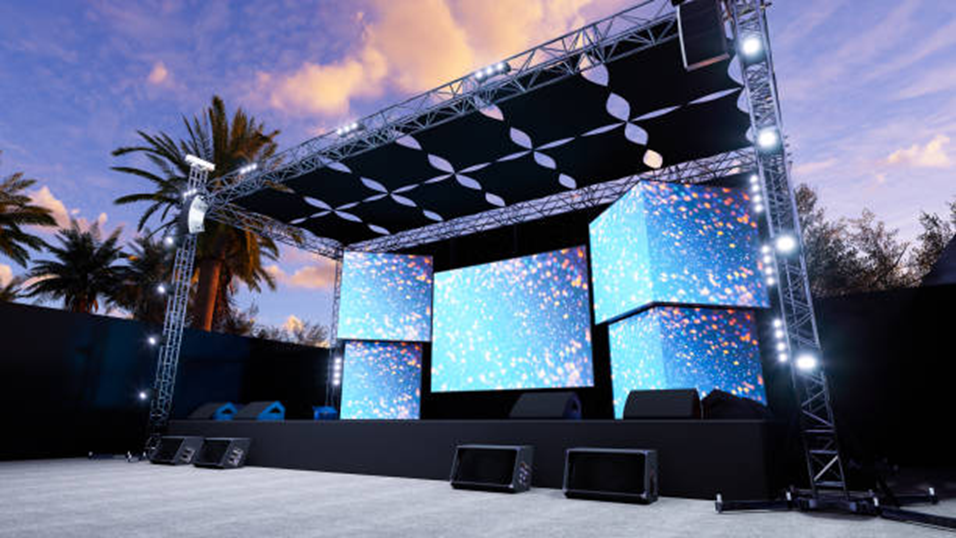Creating Immersive Outdoor Events with LED Walls &amp; Sound Systems