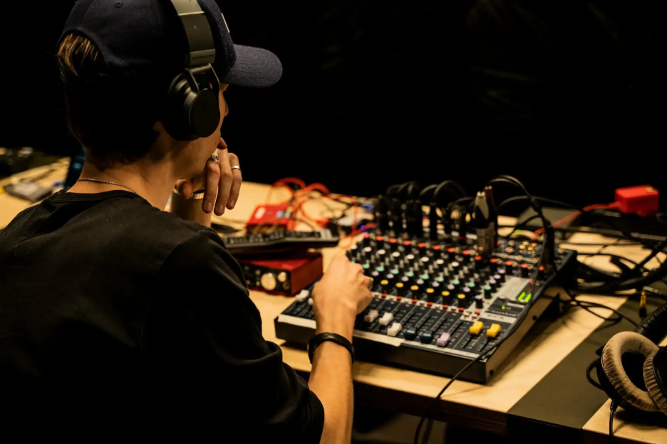 AV Technicians