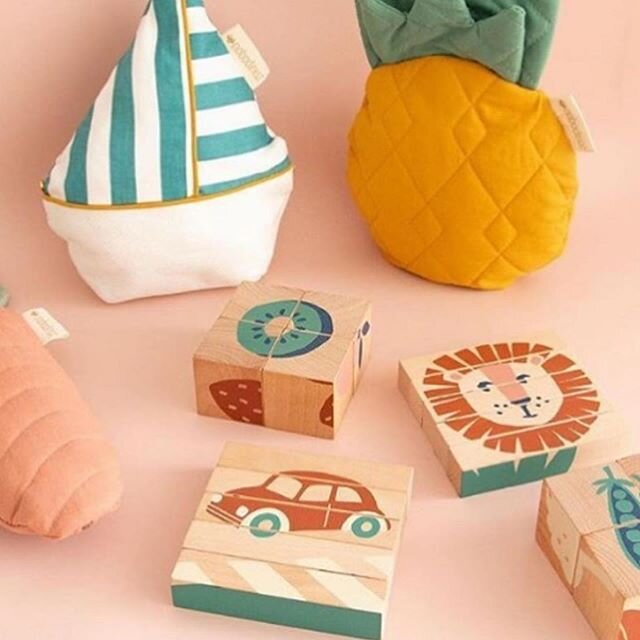 Classic wooden blocks are now -20% off 
Made in France, hand painted in natural paints and finishes, solid soft beech wood sustainably harvested.
Each sets comes in a little pouch with zip to store them. 
Choose from :
Wild animals: was $69.95
veggie
