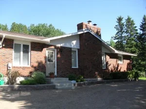 Rebecca purchases her first Home on Lower Faraday Road!