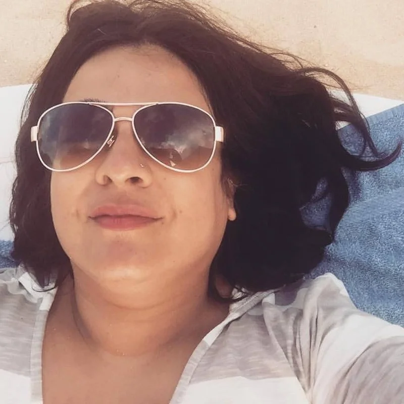 Nina Mehta will be bearing her arms, thank you very much.