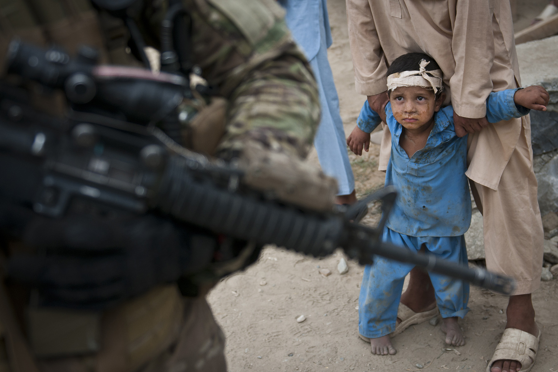 Что такое бача бази в таджикистане. Бача Афганистан. Дети Афганистана.