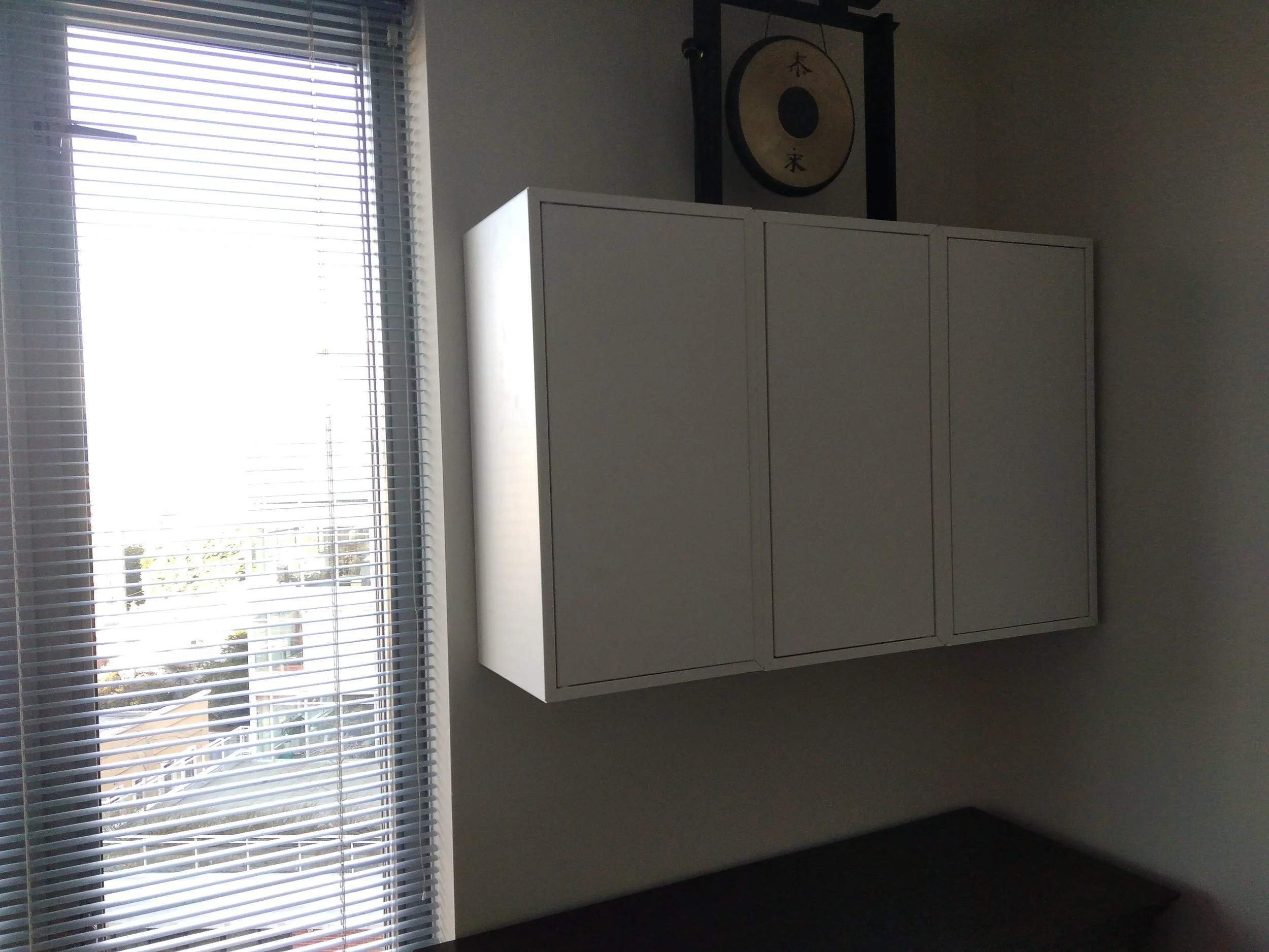 IKEA Mounting — Brown Box
