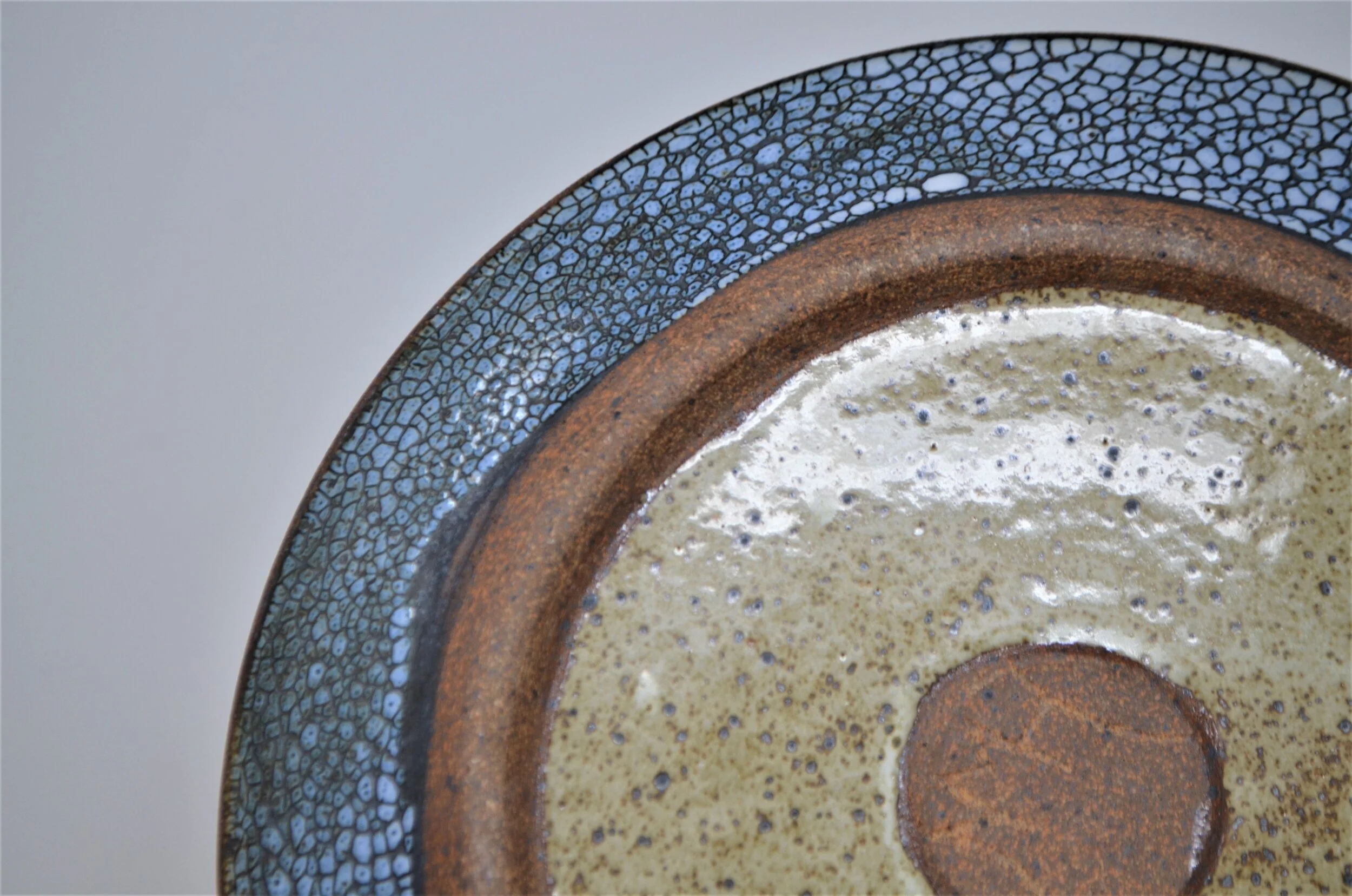 Raw Edge Dinner Plate 3.JPG