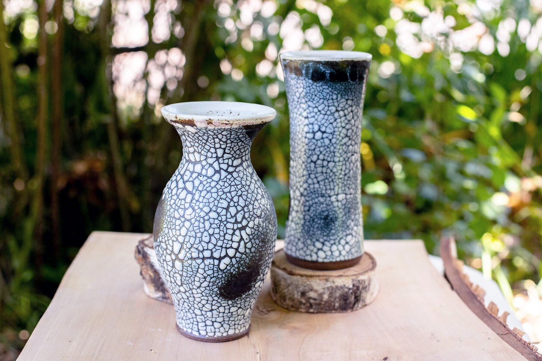 nicole-hummel-ceramics-crackle-set-vases.jpg