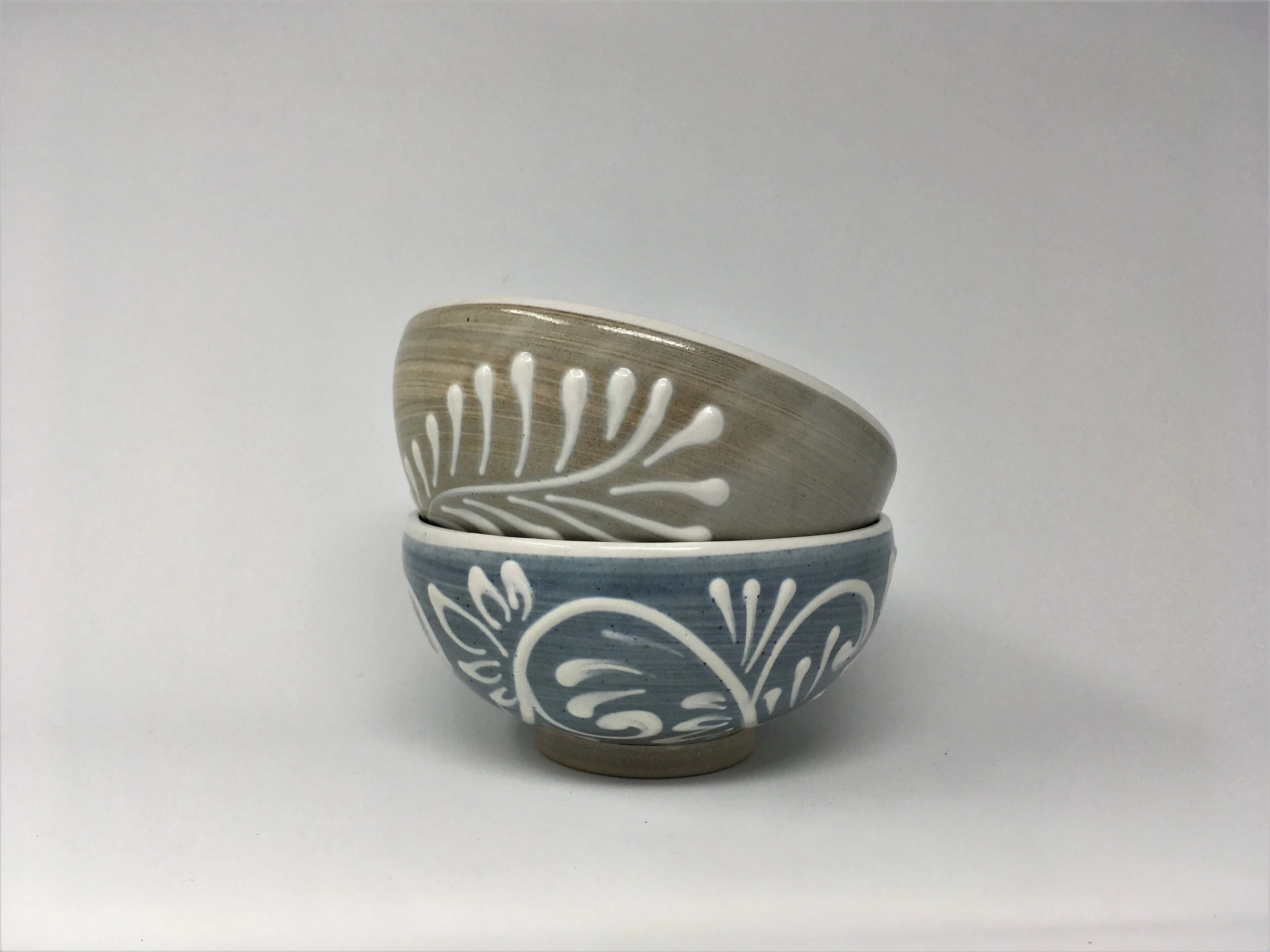 Slip Trail Bowl Set 6.JPG