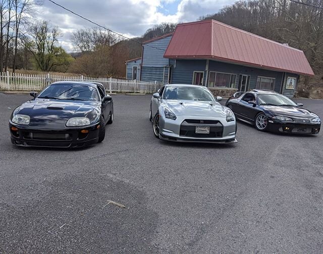 Took the #supra out for some spirited driving on some #backroads with a couple of #friends #today. #nissangtr #nissan #gtr #mitsubishieclipse #mitsubishi #eclipse #dsm #dsmnation #dsmtalk #ToyotaSupra #Toyota #supra #supranation #suprasaturday #2jz #