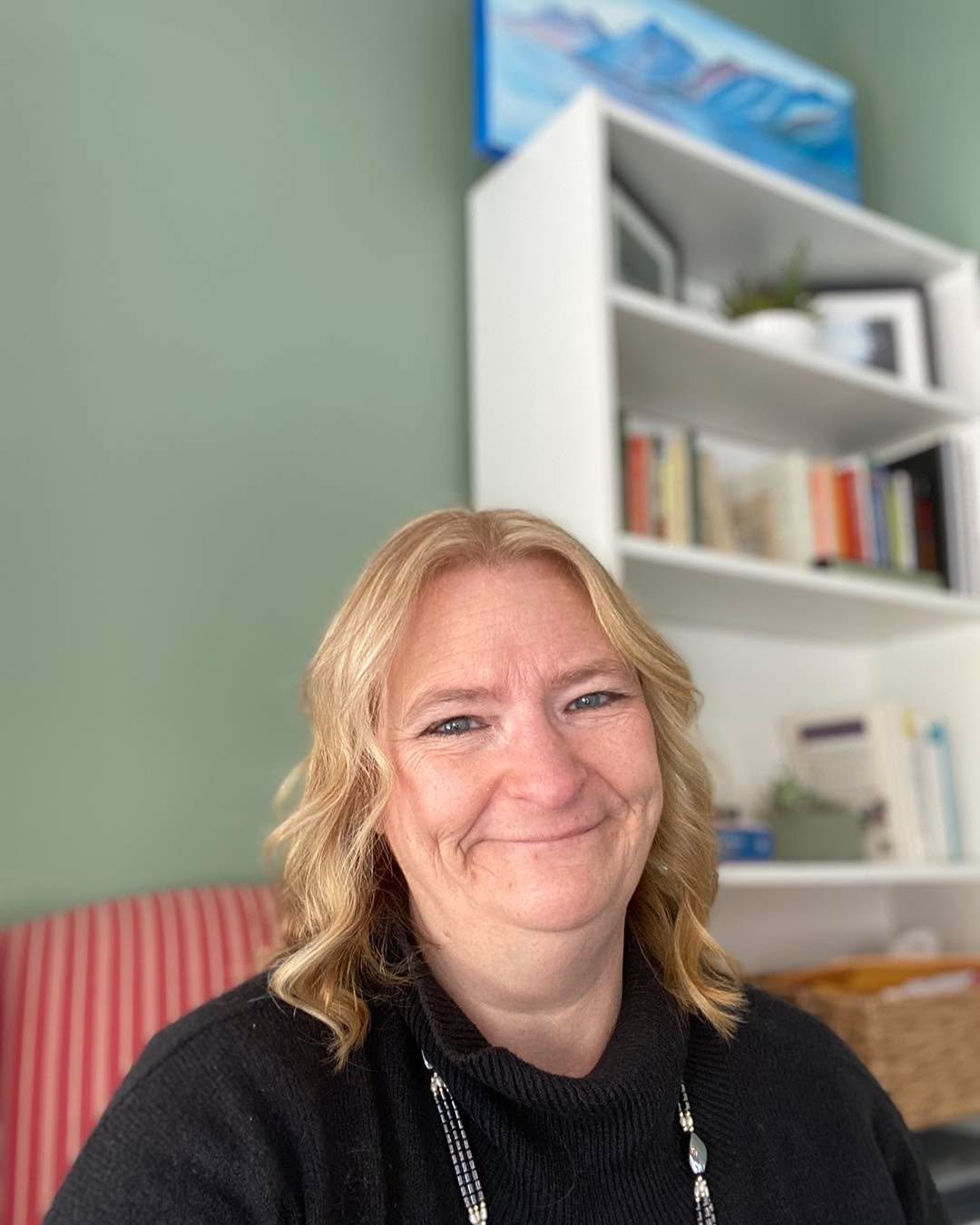 https://www.kdtesorierolcsw.net/new-blog-3/2025/3/25/oh-those-negative-thoughts

My latest blog is on my website.  Let&rsquo;s talk more about undoing negative self talk!  Dare to believe in you!!