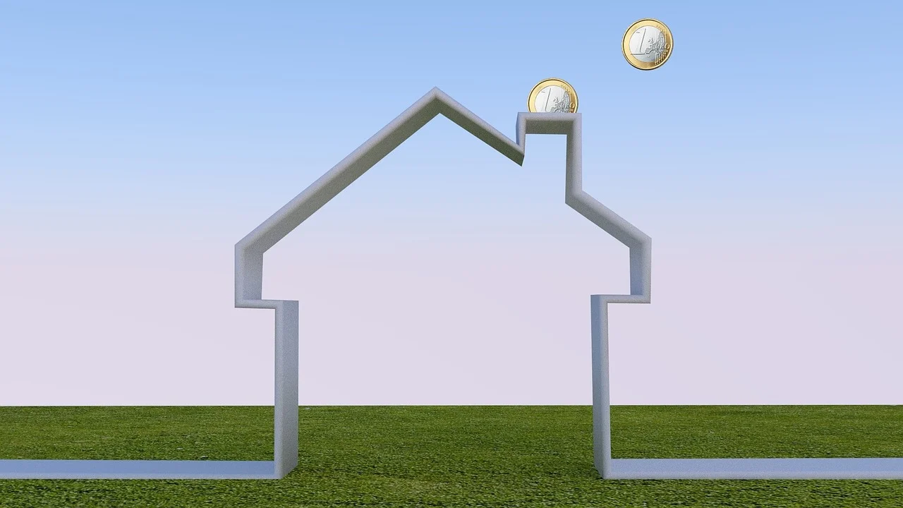 Financial Considerations in Senior Moving