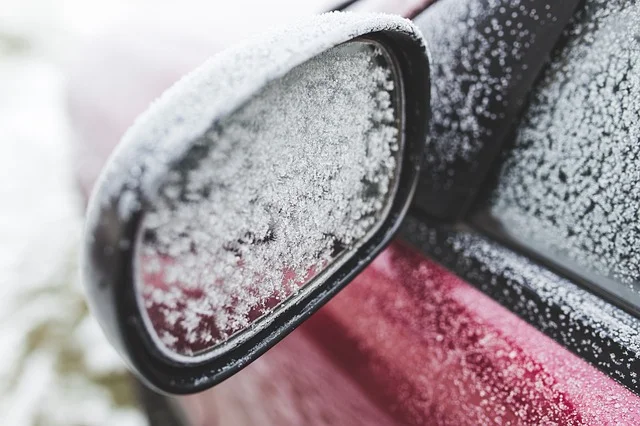 How to Outfit Your Car for Safe Senior Winter Travel