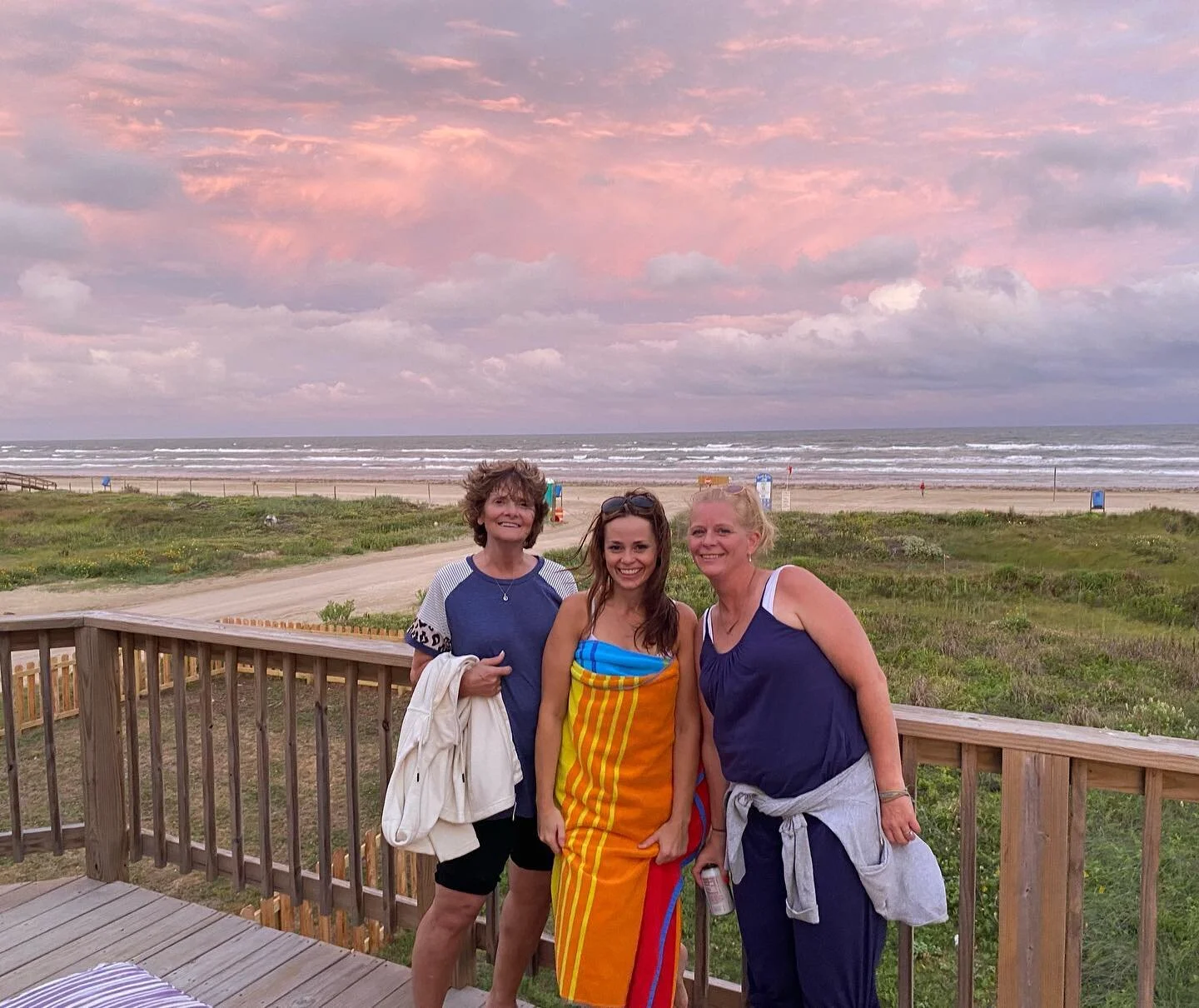 My very best bitches. #family #favorite #ladies #badbitches #happy #beach #happy