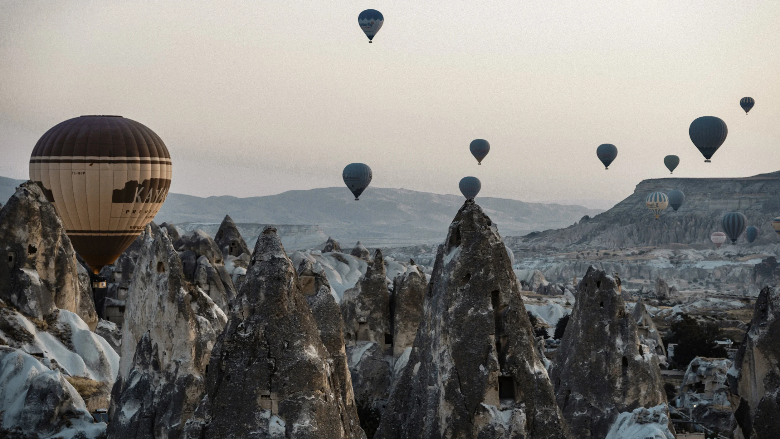 balloons in air 9.jpg