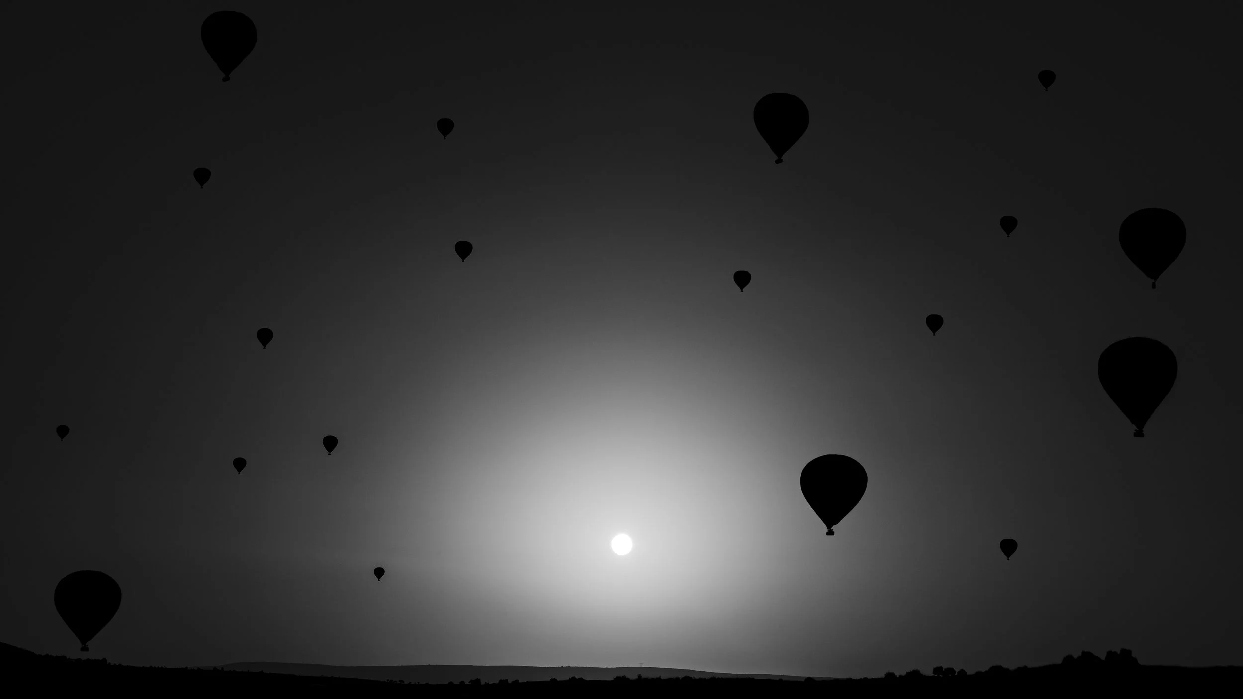 balloons in the sun(+) bnw.jpg