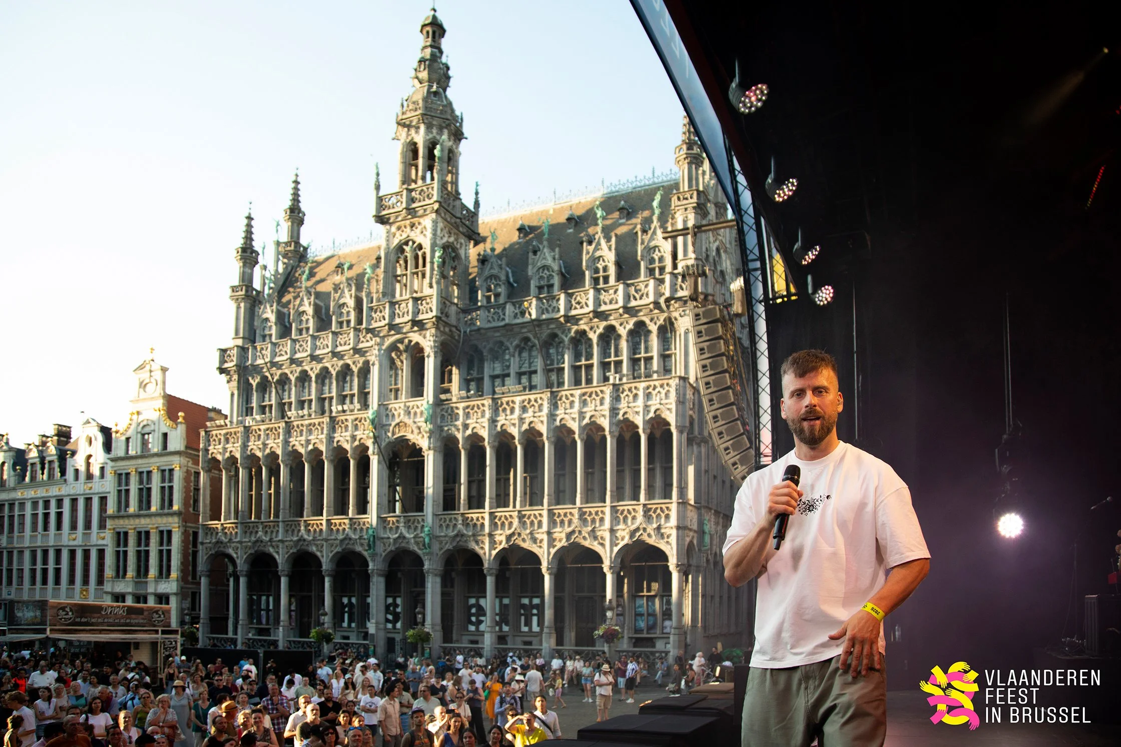 127 LR - Vlaanderen feest in Brussel - Lies Engelen - met logo.jpg