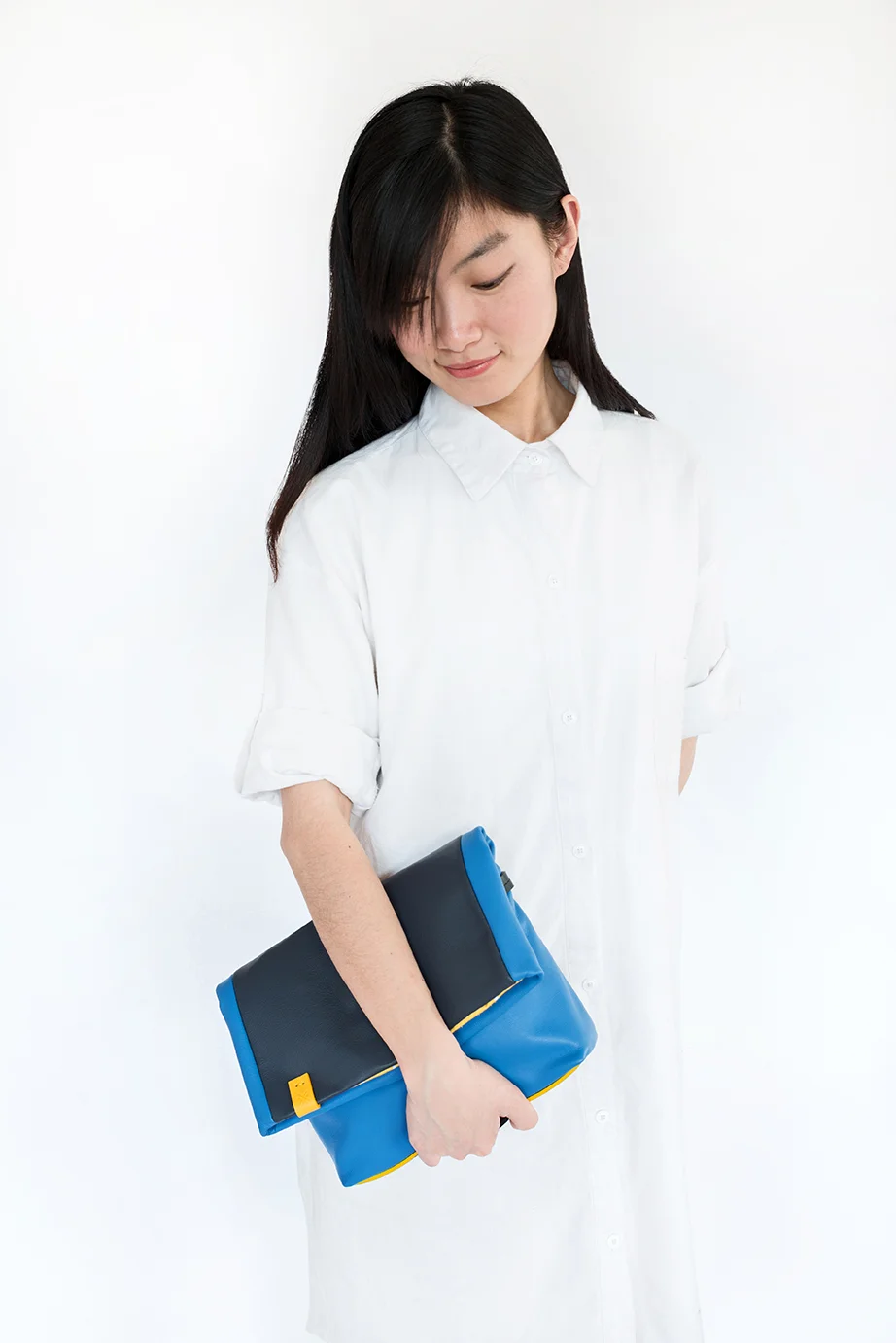 StudioCandiceLau-handbaggirl01.jpg