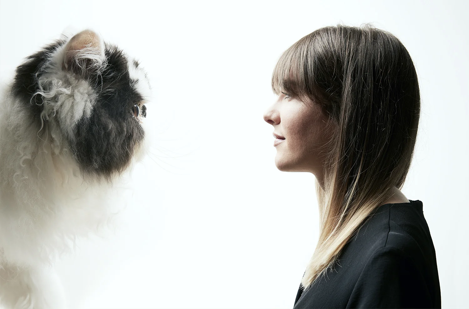 ANIMALS - cyrielle_christiaens-kure_boutique-and-her-persian-cat-portrait-for-recto_verso_magazine-by-oskar.jpg