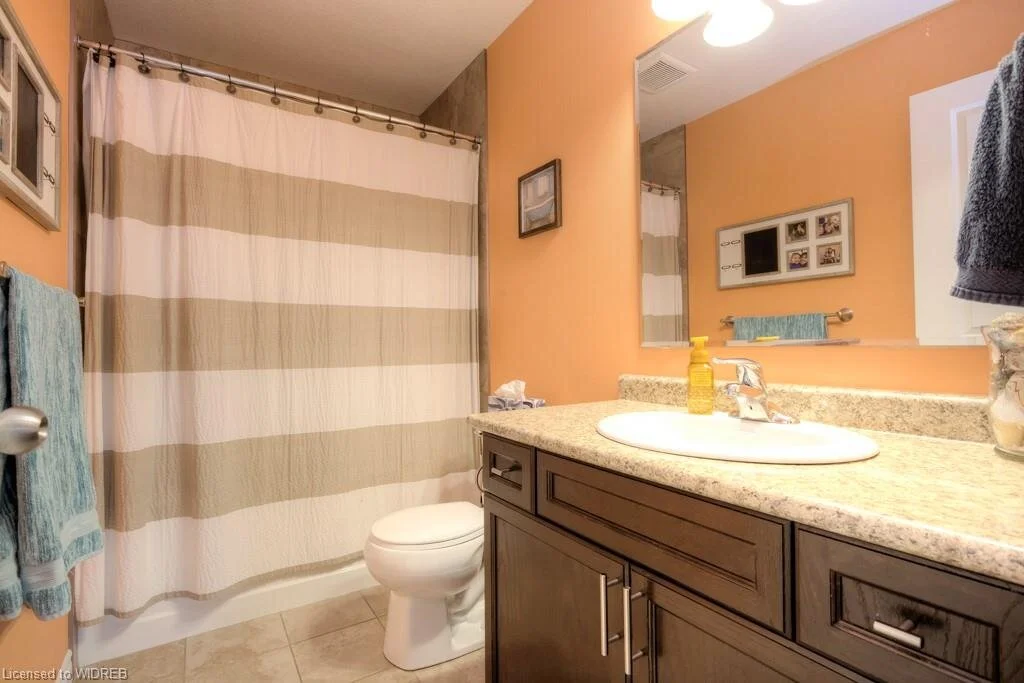 bathroom2.jpeg
