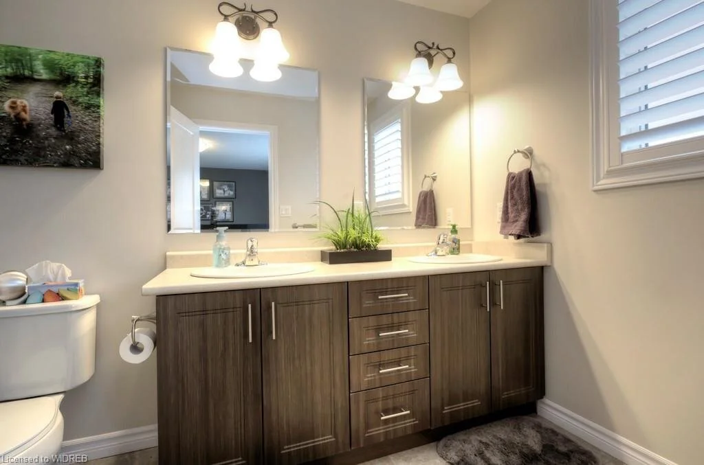 bathroom3.jpeg