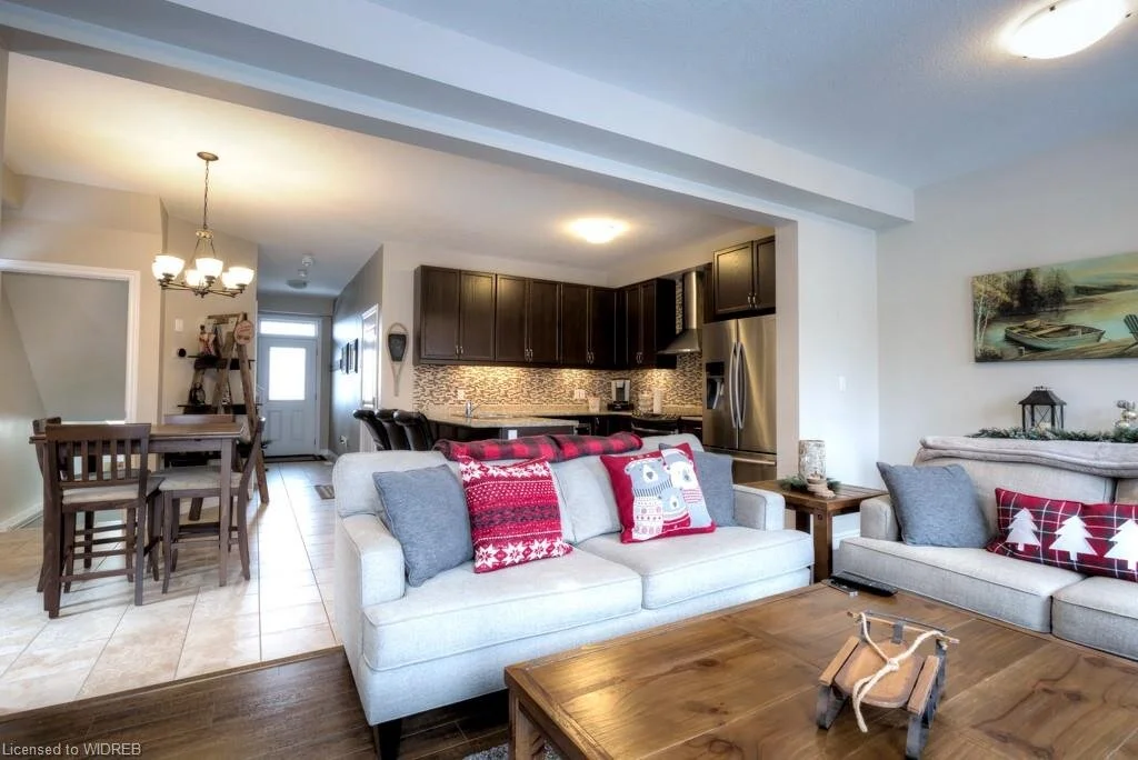 livingroom2.jpeg