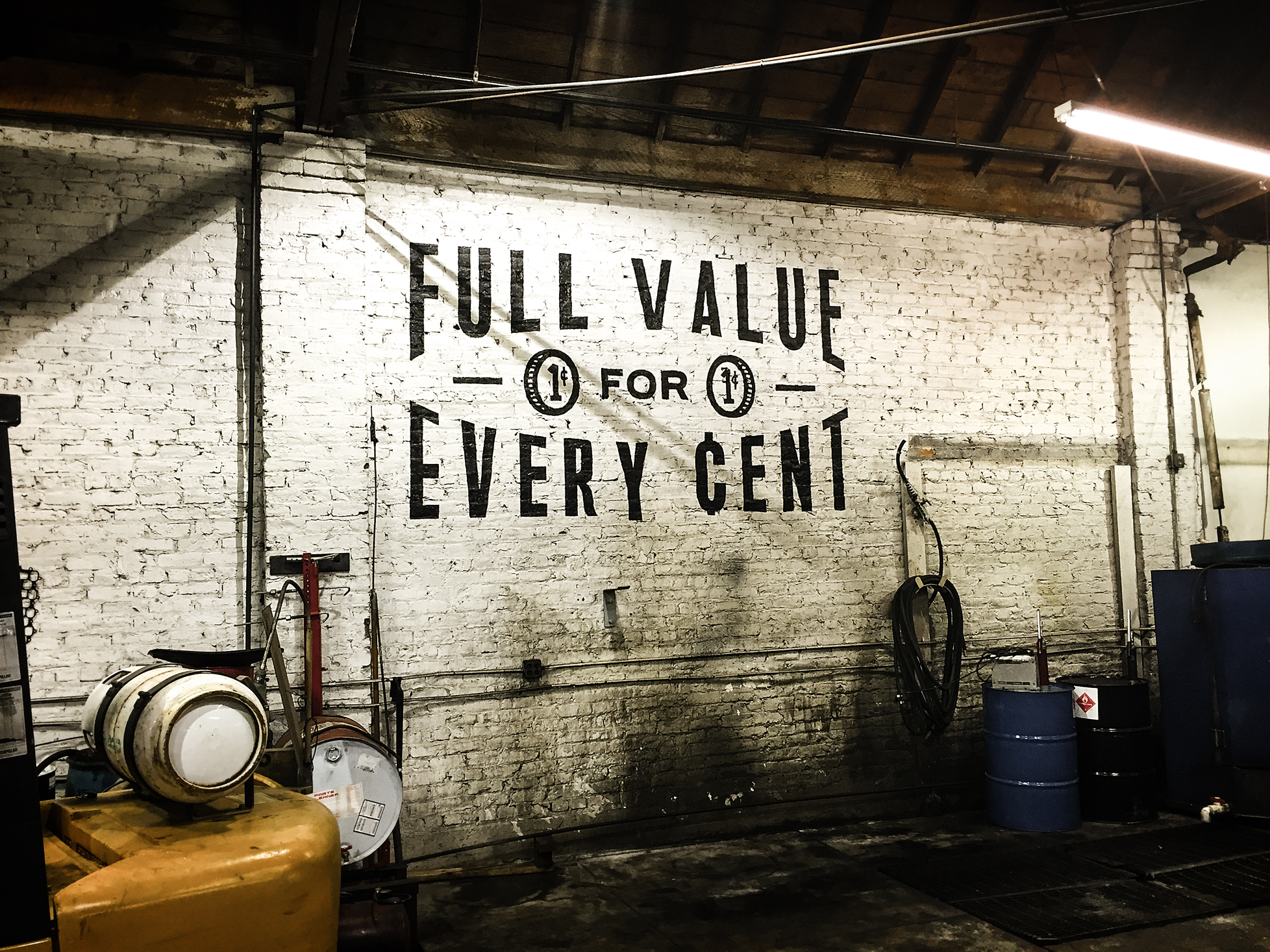 Auto Truck Full Value Sign-3256.jpg