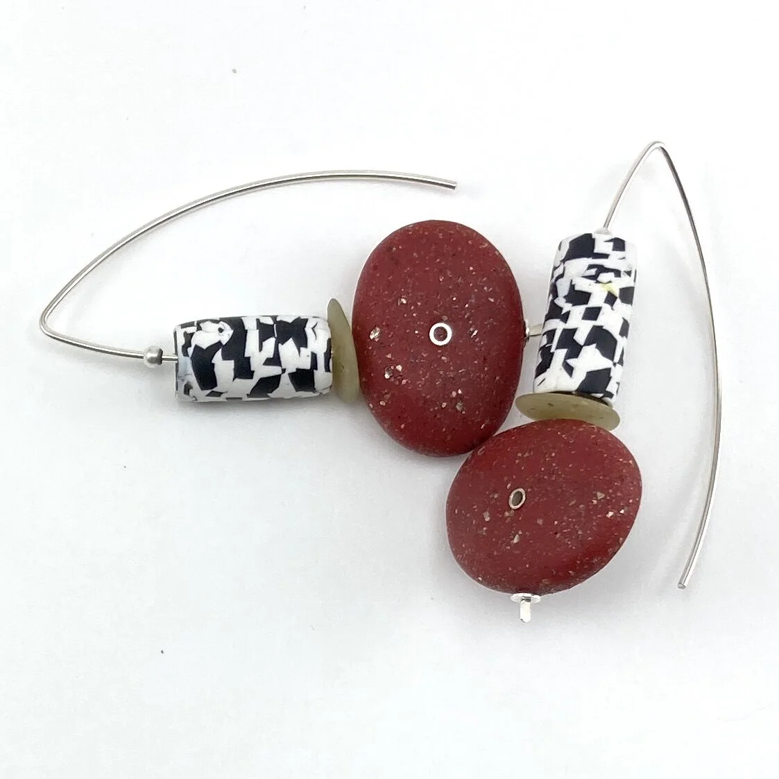 3430FE81-D80F-4D60-A500-C267C16472E7