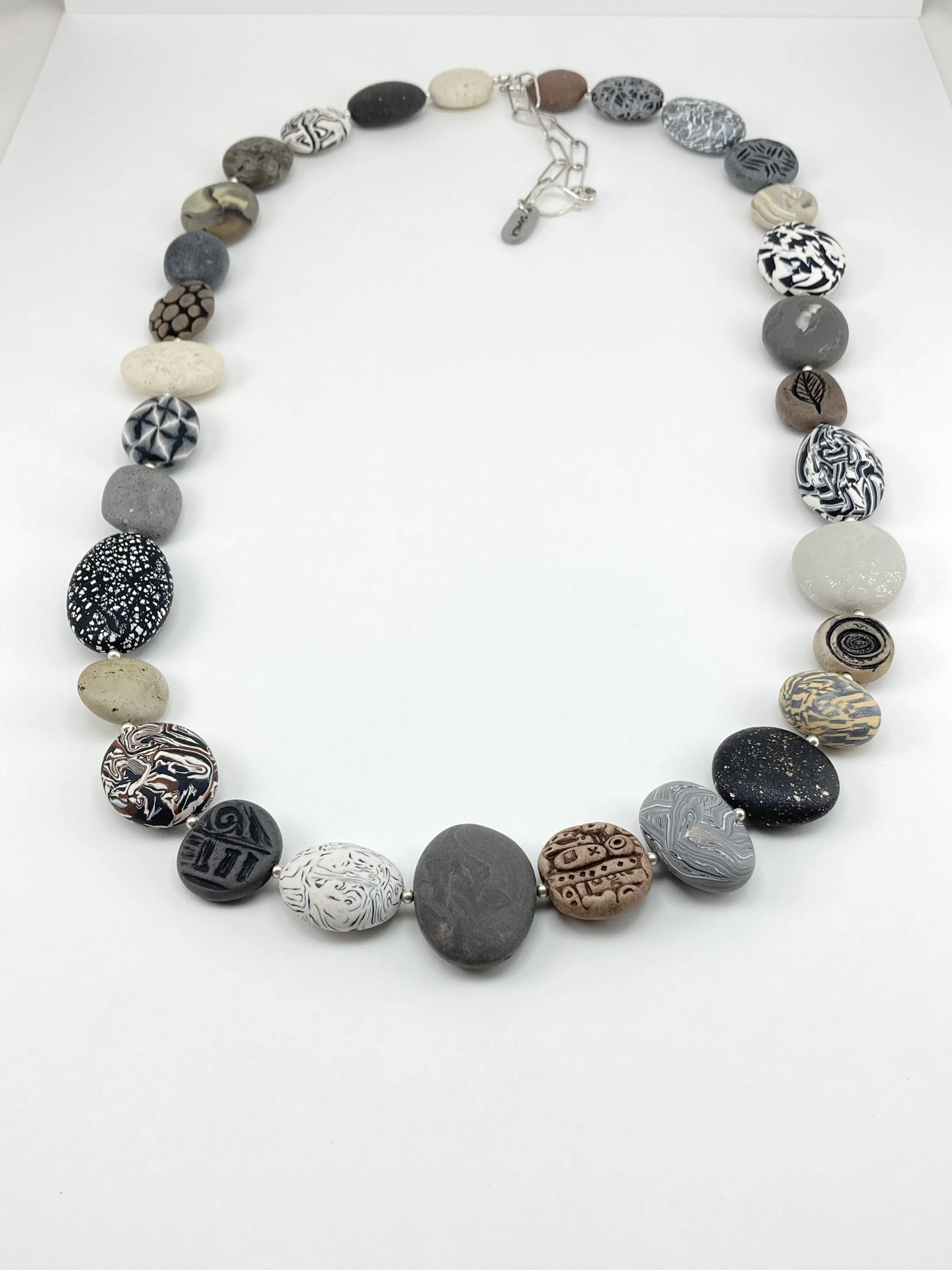 8CC12187-EF3A-409F-8560-766ED13B4727