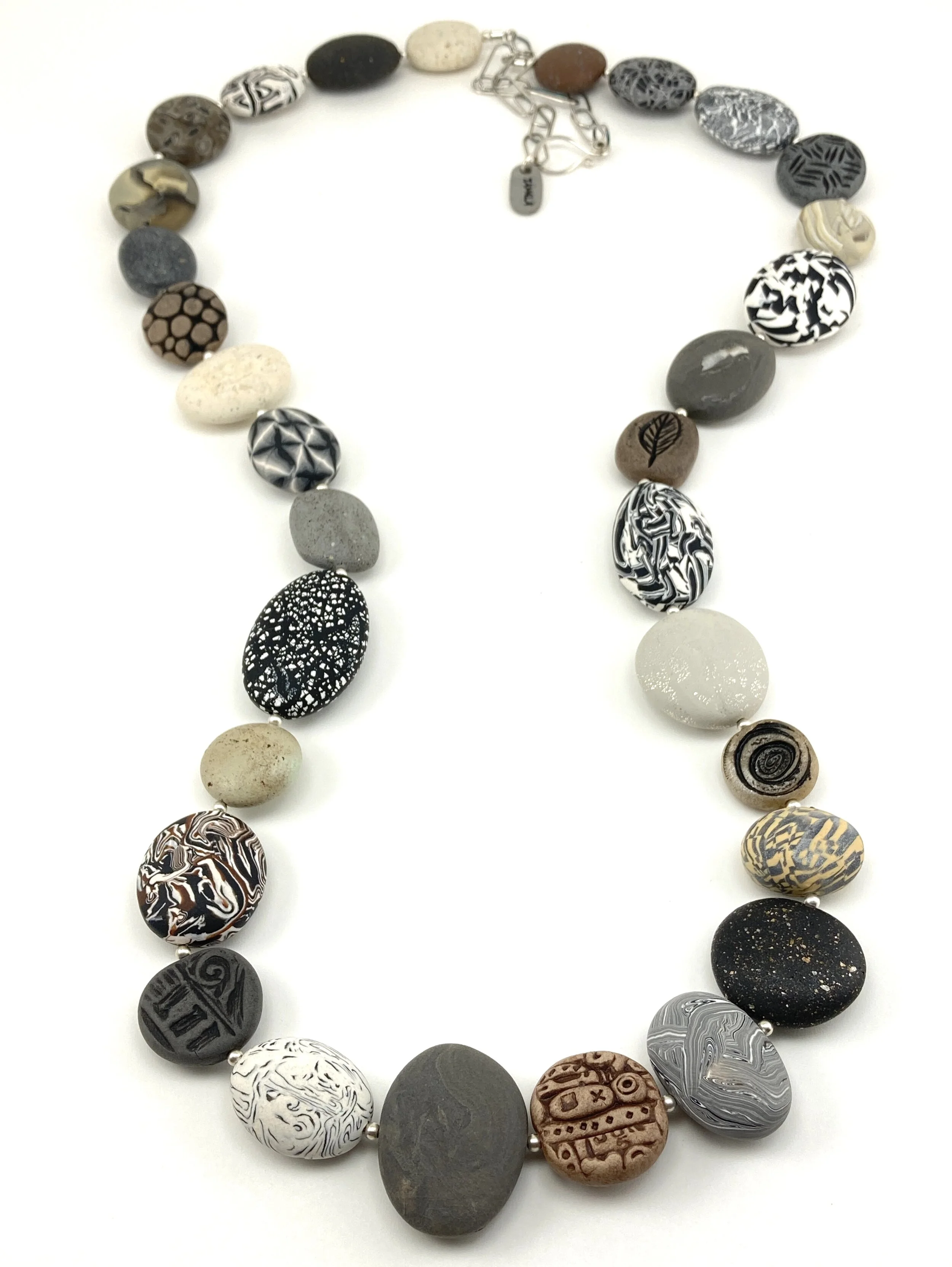 AC1D6CC1-8629-4075-A1F8-500152B3C277