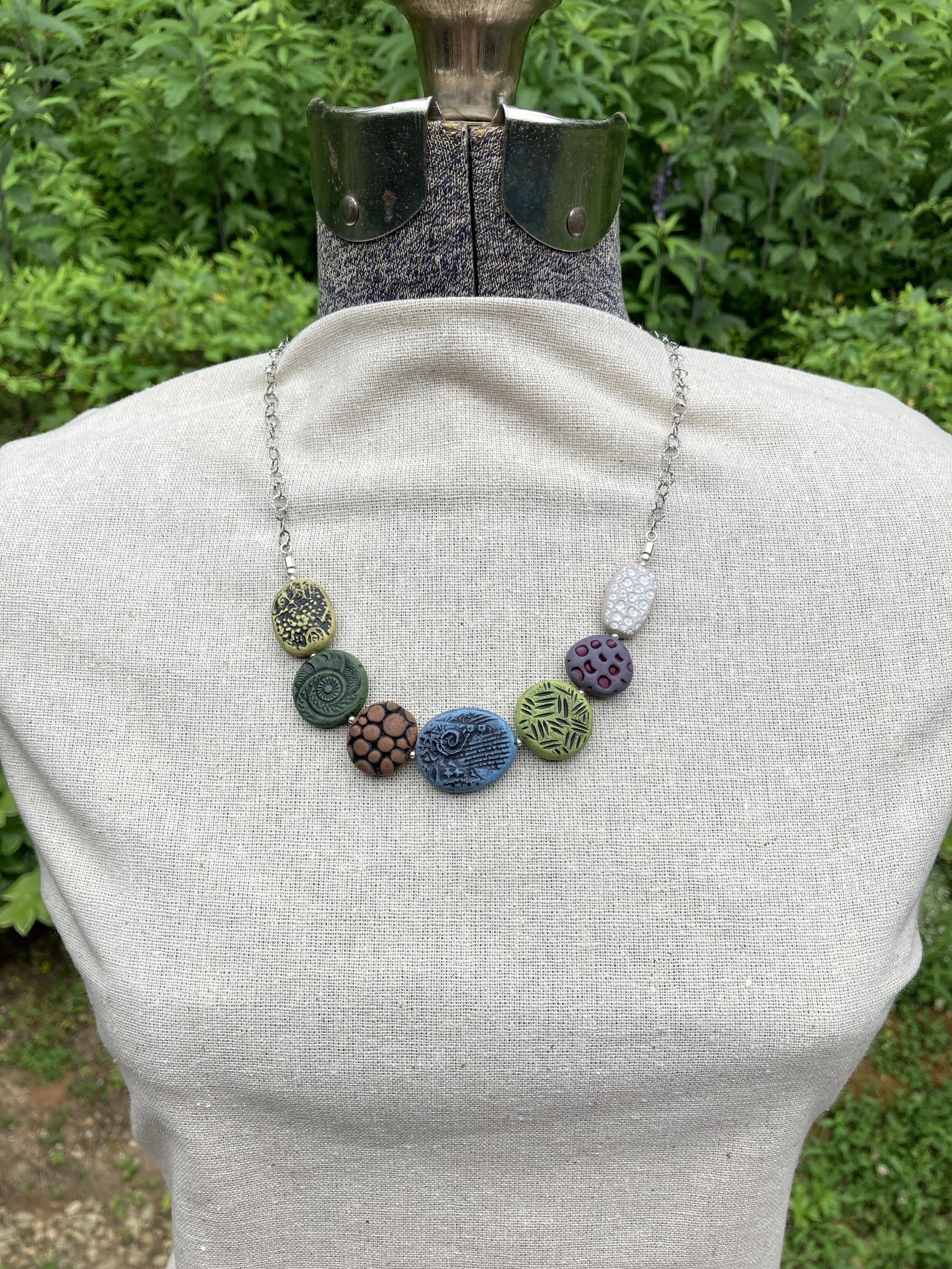 7A17DD6C-506E-44F4-B74D-773FA6F1F55F