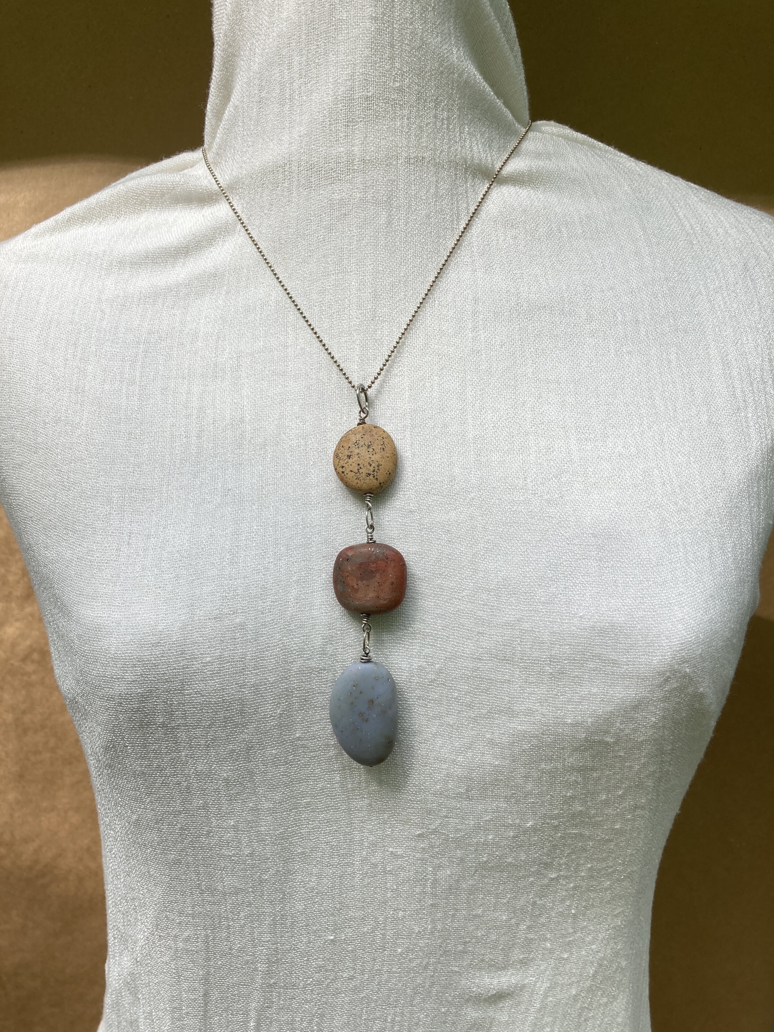 95D12AA7-8FC8-47CF-9A77-8F7614C2B1C4