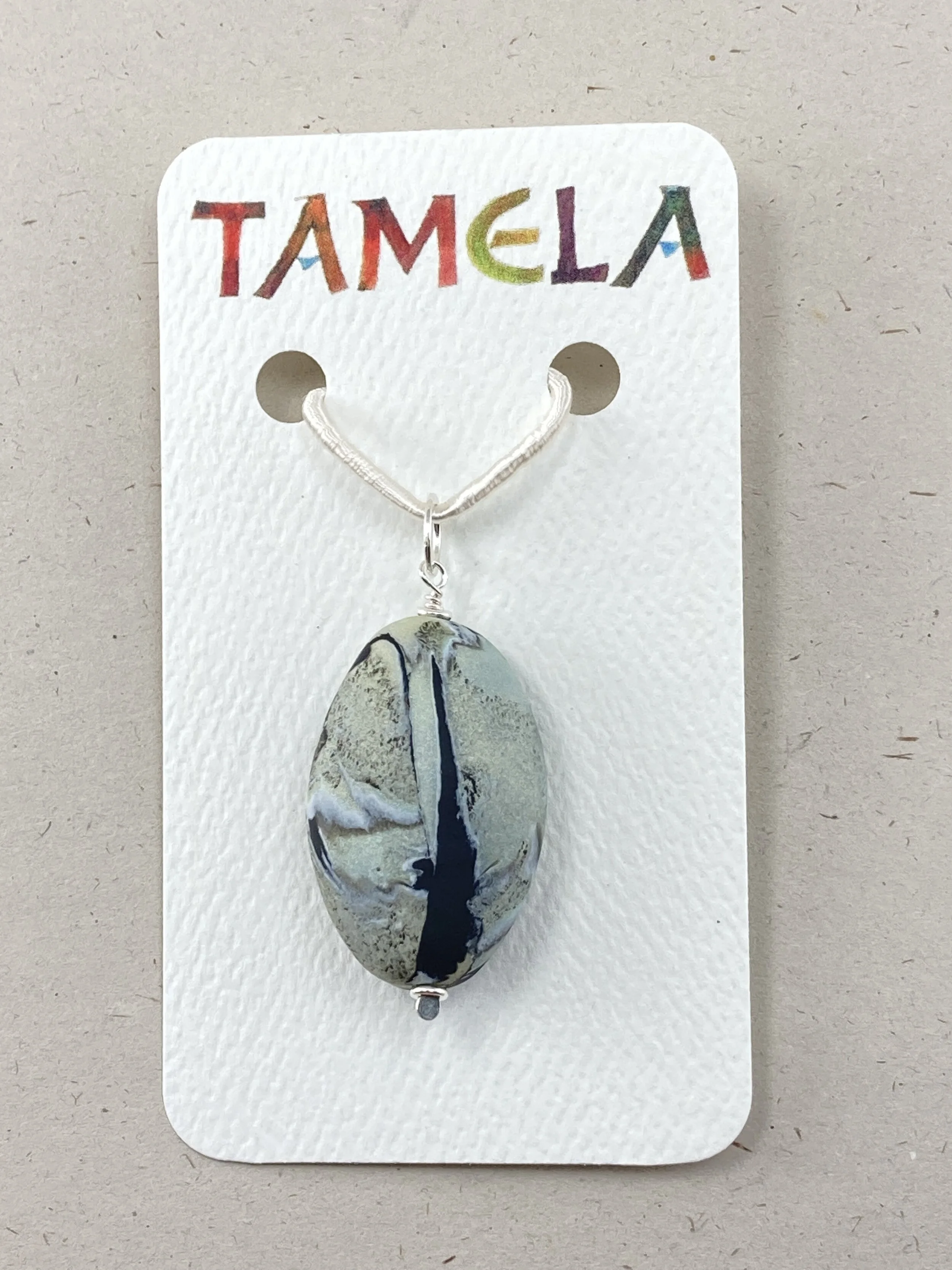 C9939699-2223-4148-9AF8-F14FDE352BA9