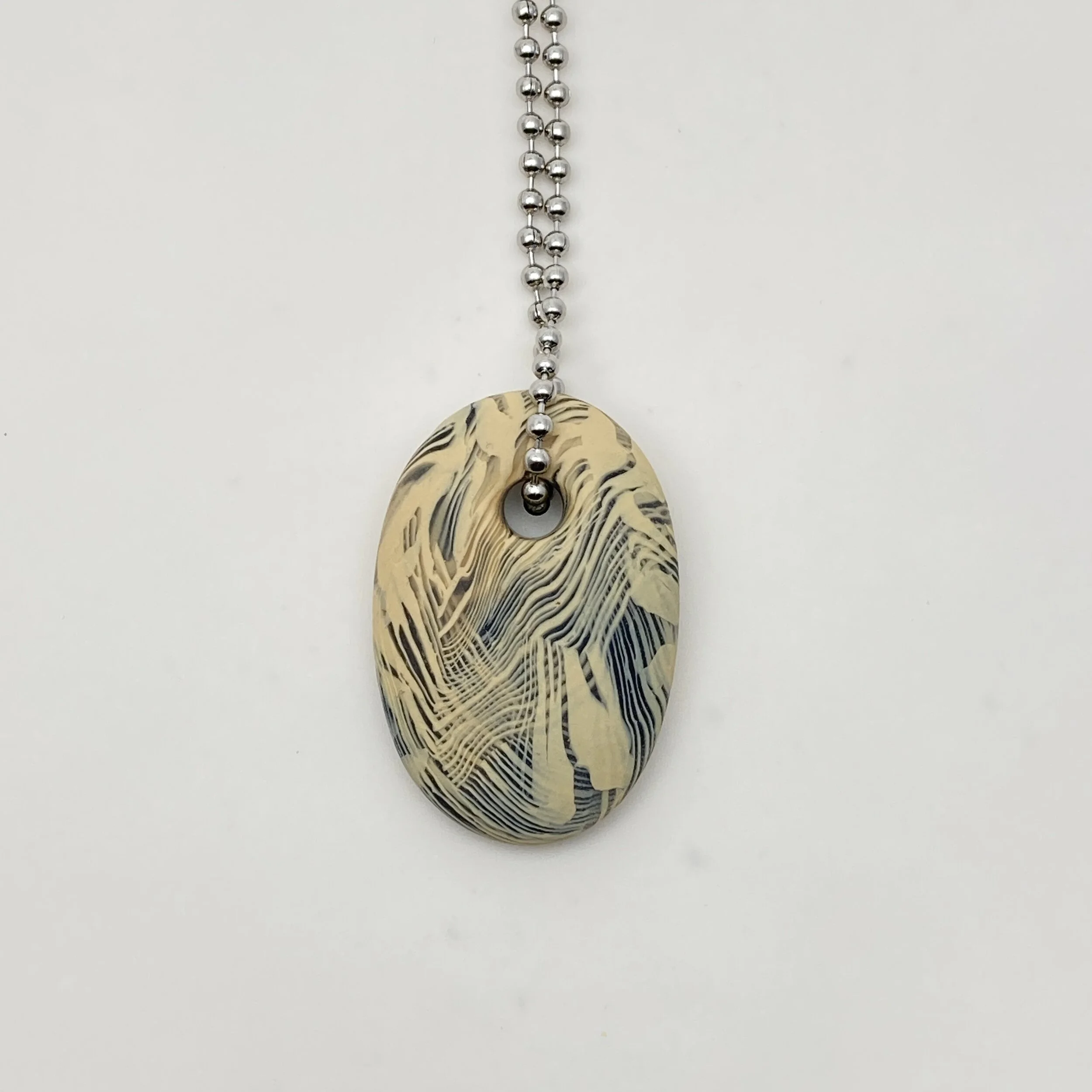 EDD984AF-E07C-4852-9C00-037A7695B888