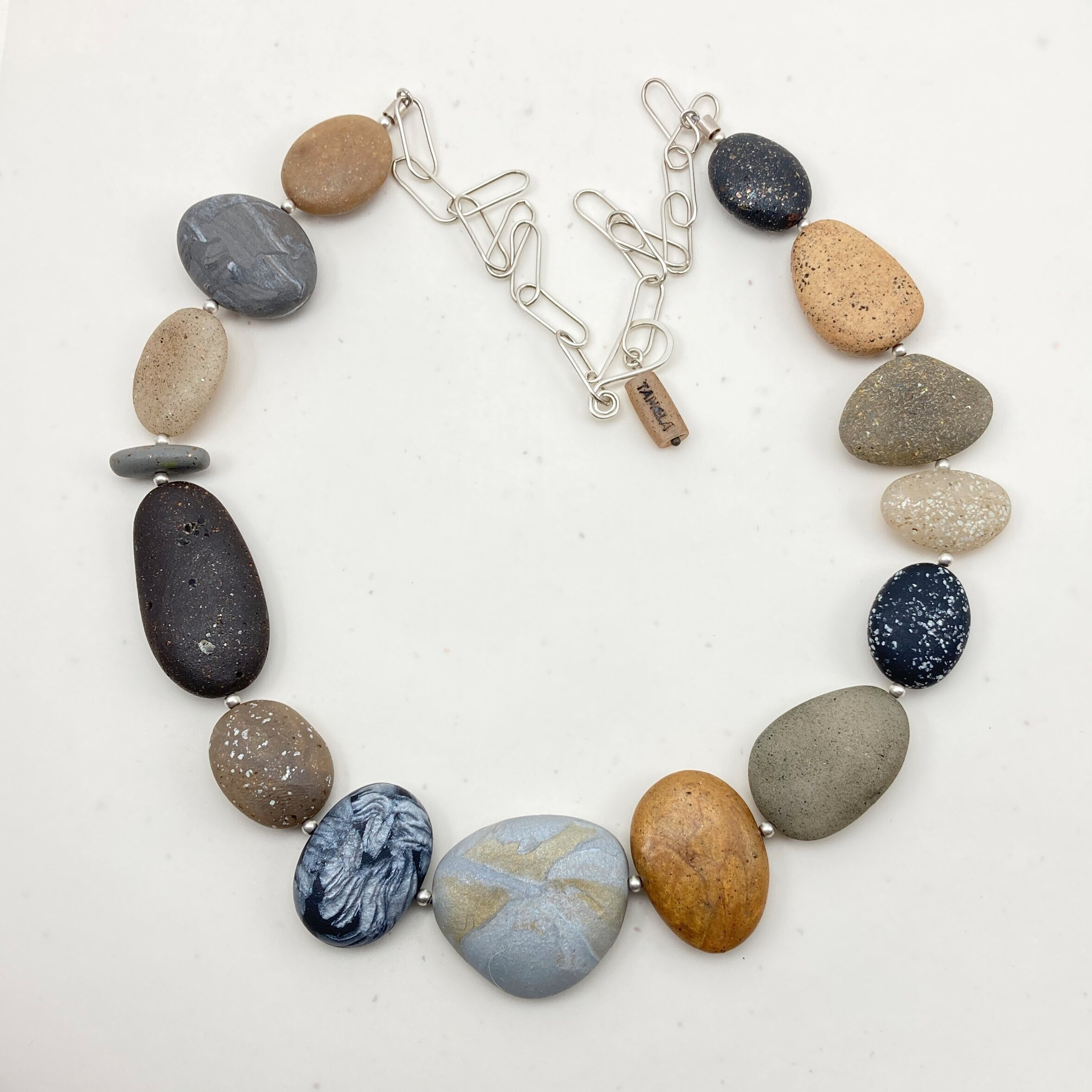 5CCCC71C-8838-462A-9335-55B25F85D698