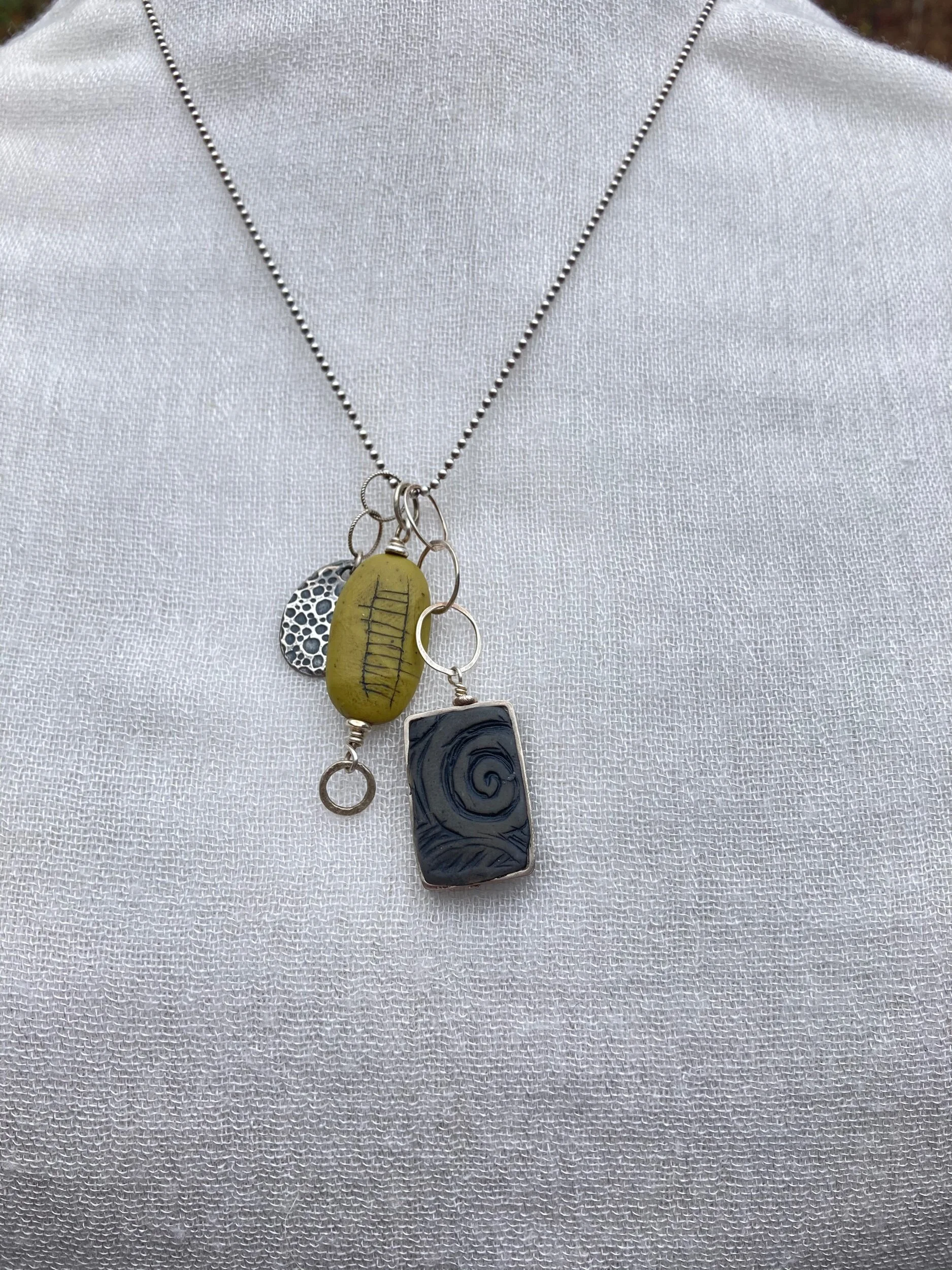 AD5C3B2C-DF69-4684-A9D4-2E42D49C0632