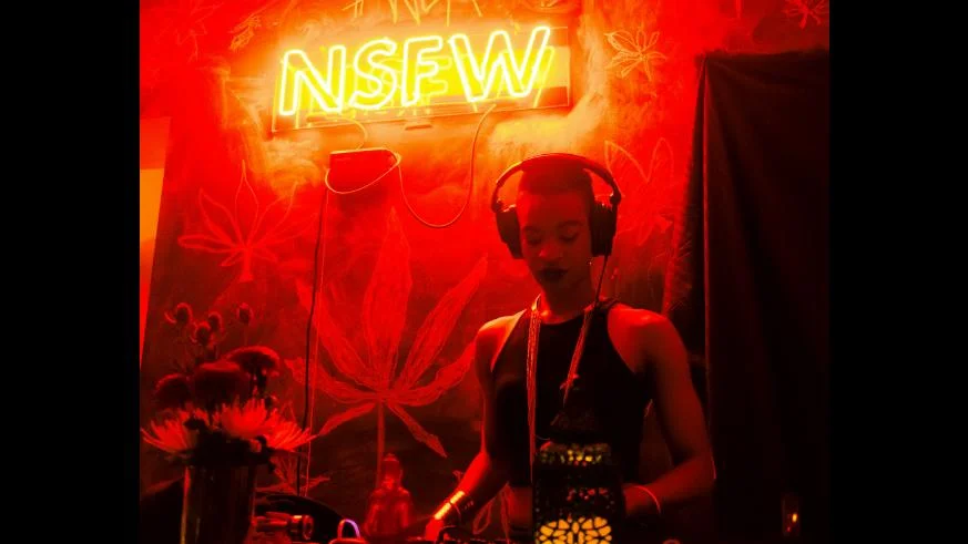 marijuana_nsfw_420_sign_dj_2_luc_kordas.jpg