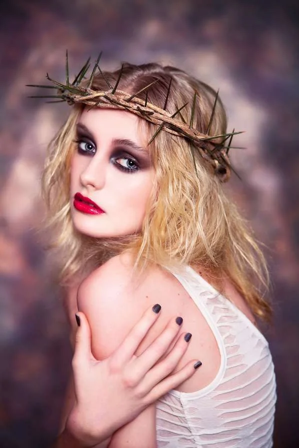 e69518f7a510f9c65ba292aa12dfc400--pictures-of-jesus-editorial-fashion.jpg