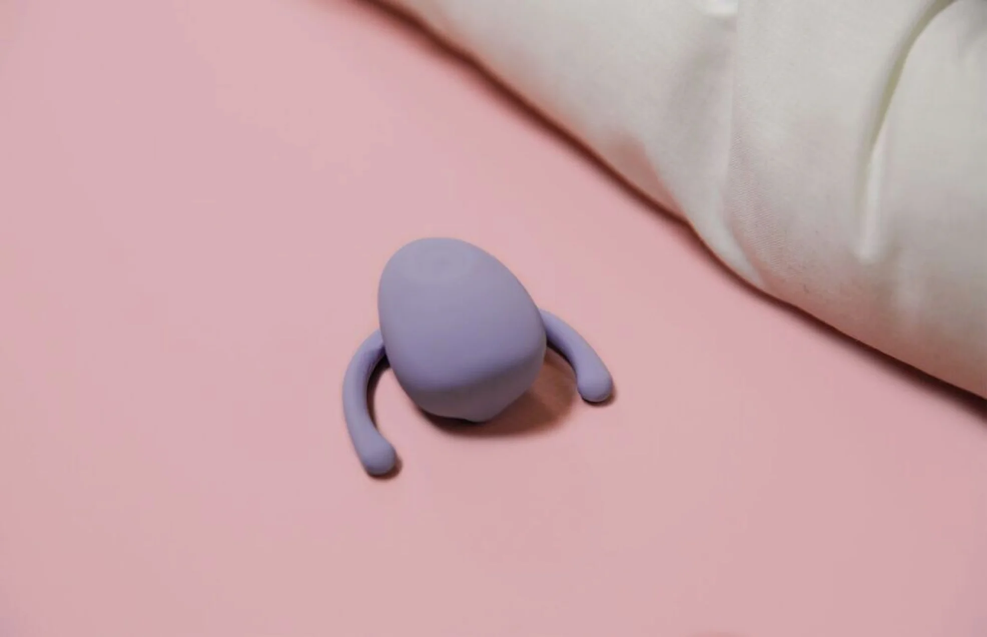 image-product_show-eva-still.jpg