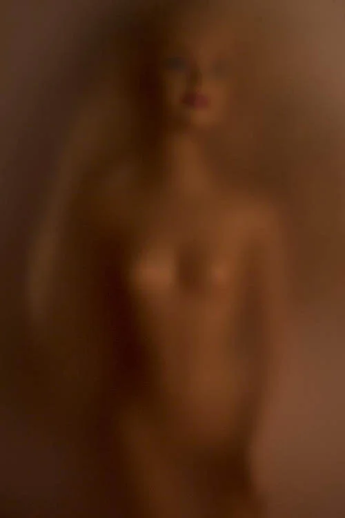 Behind the Curtain, Leyli Alakbarova