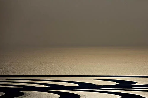 Dubai at Dusk Lynn Savarese
