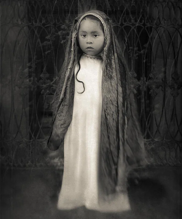 Nina de la Semana Santa Sharon Conklin